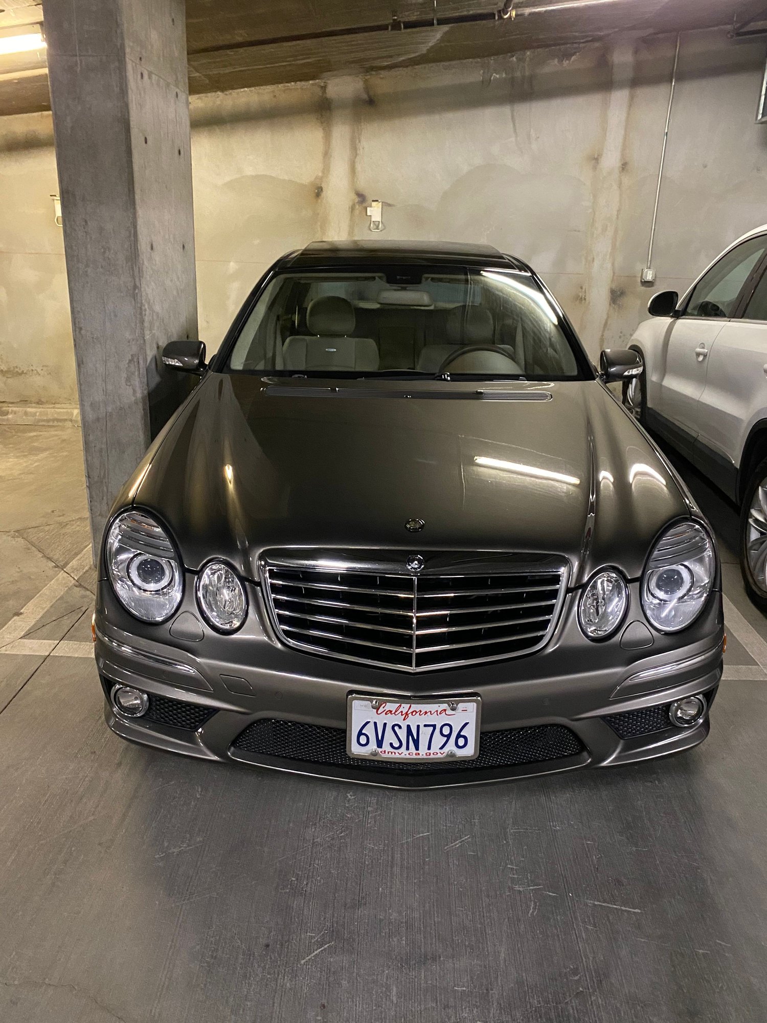 2009 Mercedes-Benz E63 AMG - Very Clean, Unique Color Combo, 43k miles E63 amg - $25k - Used - VIN wbduf77x09b419137 - 43,000 Miles - 8 cyl - 2WD - Automatic - Sedan - Gray - La, CA 90046, United States