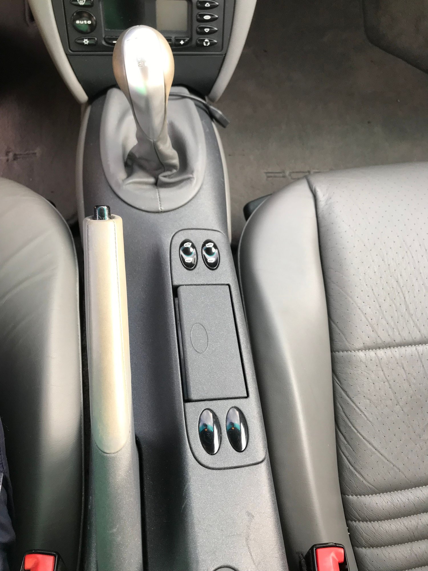 1999 Porsche 911 - 1999 911 75K miles 6 speed manual - Used - VIN wp0aa299xxs623025 - 75,060 Miles - 6 cyl - 2WD - Manual - Coupe - Silver - Chicago, IL 60616, United States