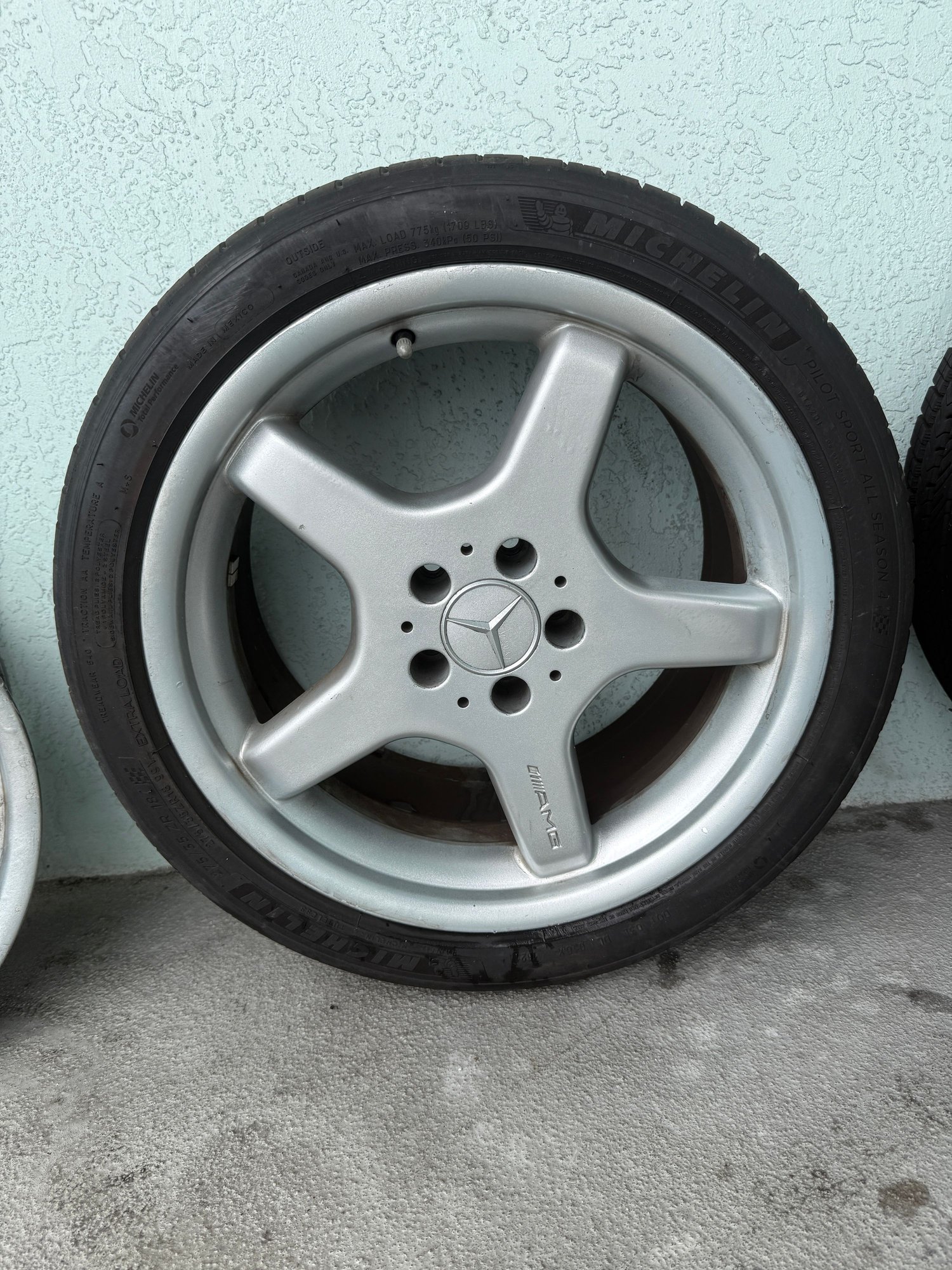 Wheels and Tires/Axles - Mercedes Benz AMG Rims With Tires 18inch Staggered R129 Sl500 Sl600 - Used - All Years Mercedes-Benz All Models - Miami, FL 33132, United States