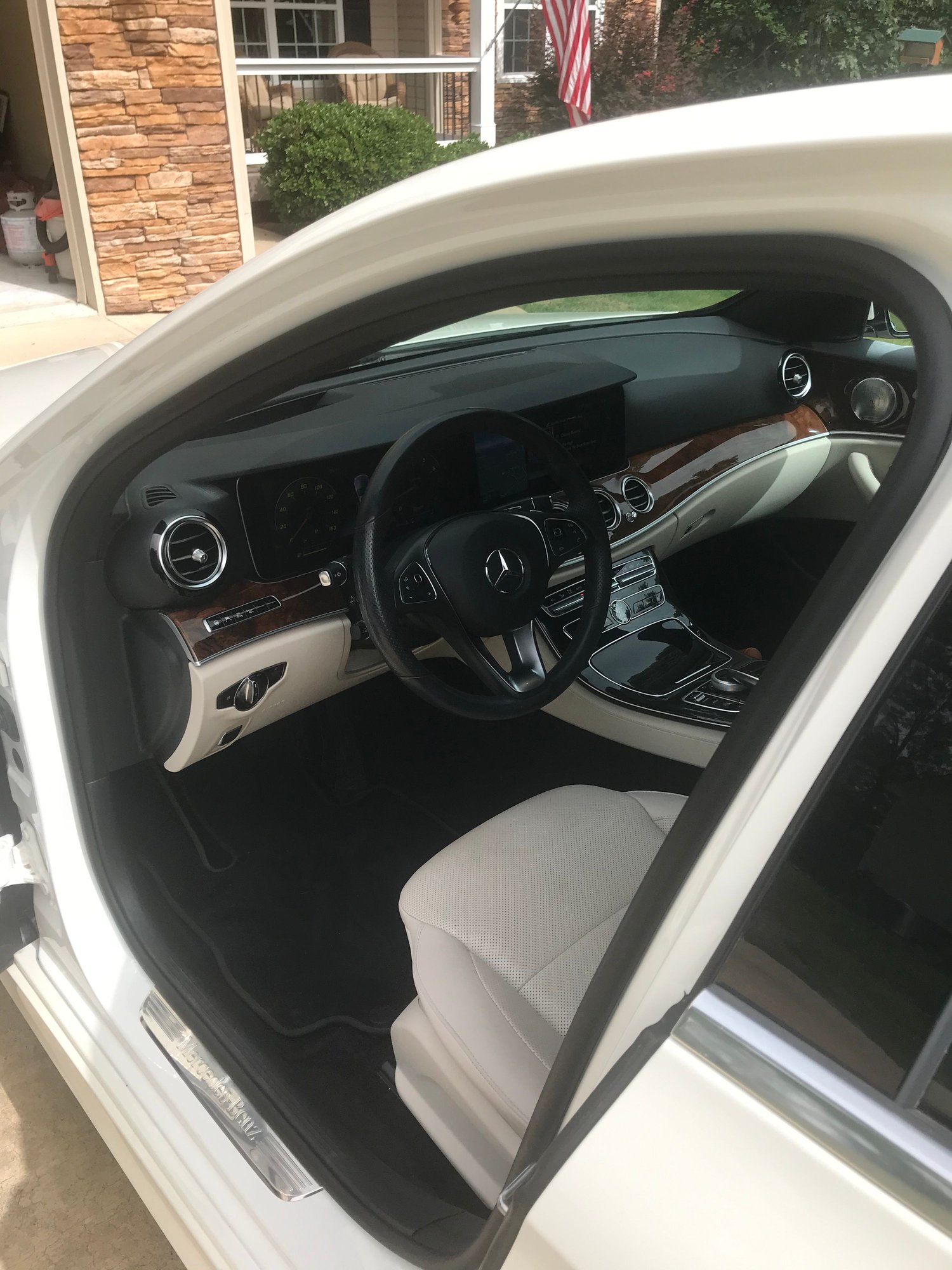 2017 Mercedes-Benz E300 - Fully Optioned 2017 E300 4Matic with M-B CPO Warranty - Used - VIN wddzf4kb4ha183801 - 54,400 Miles - 4 cyl - AWD - Automatic - Sedan - White - Gainesville, GA 30506, United States