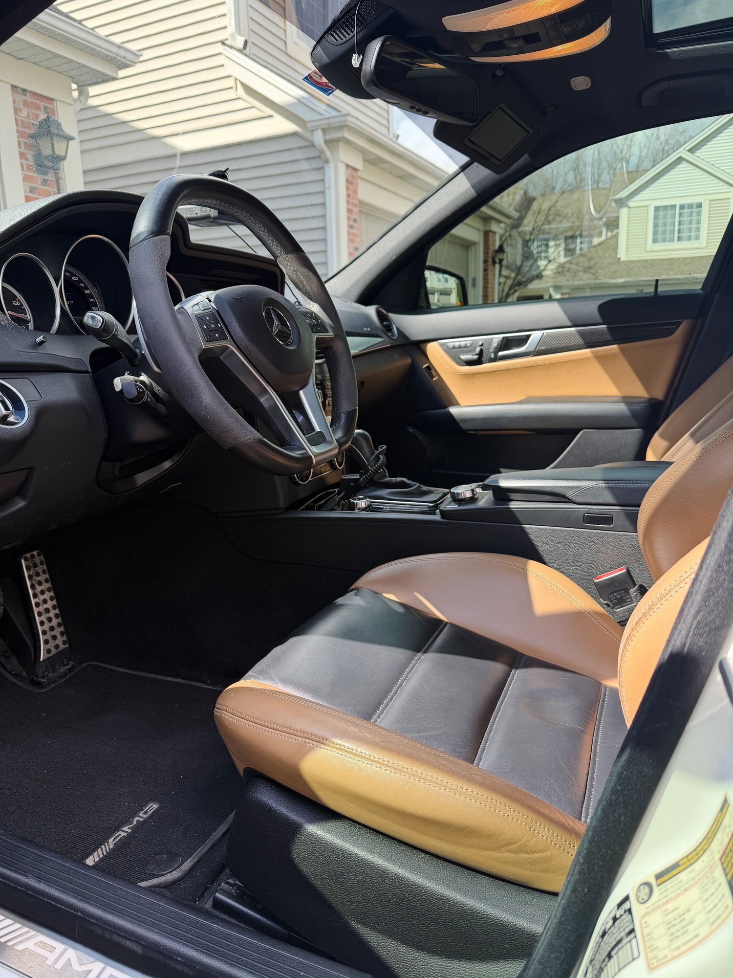 2013 Mercedes-Benz C63 AMG - 13 C63 AMG Supercharged - Used - VIN WDDGF7HB1DA831766 - Chicago, IL 60604, United States