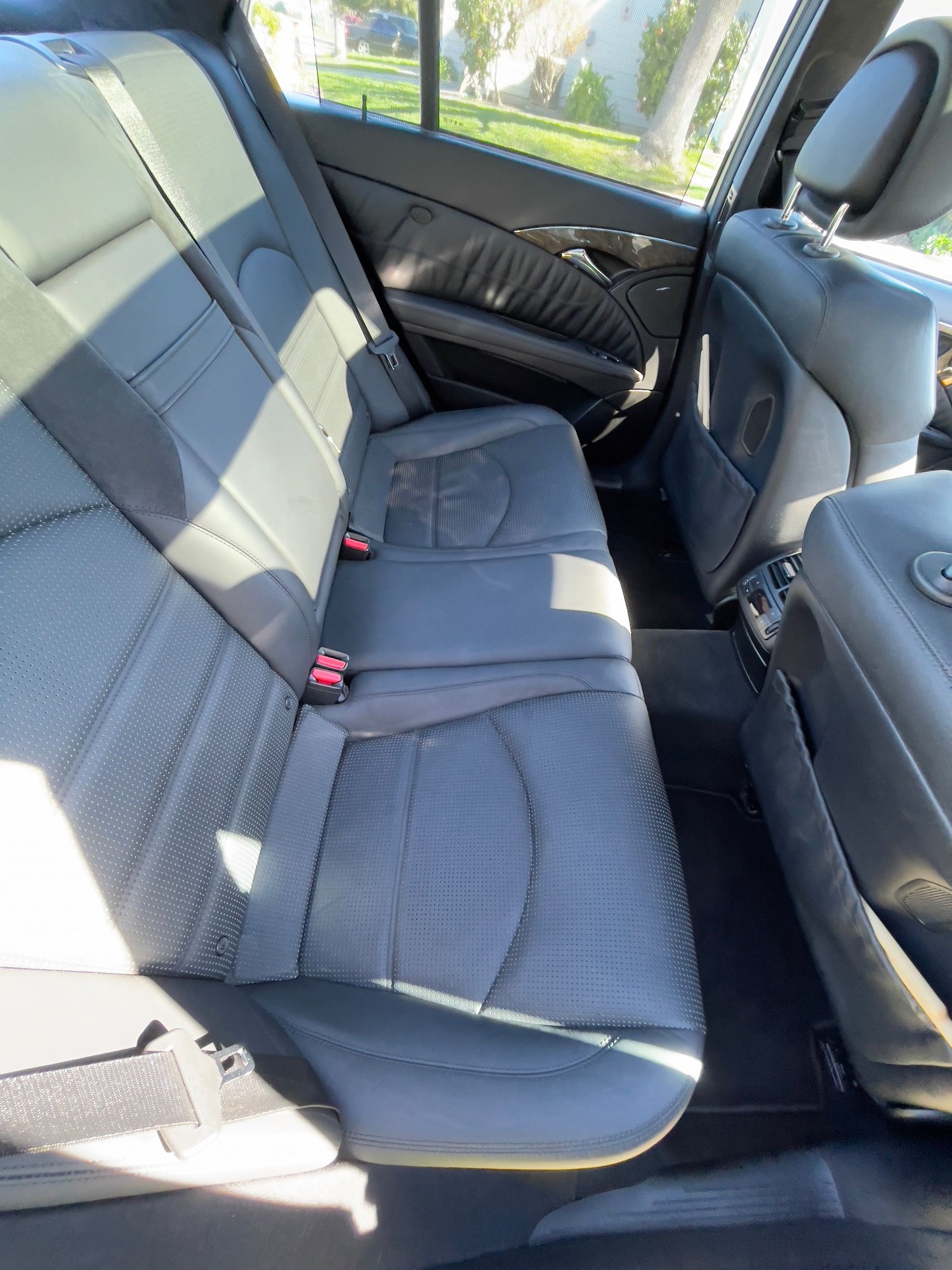 2009 Mercedes-Benz E63 AMG - 2009 Merceds Benz E63 AMG - Used - VIN WDBUF77X79B370437 - 82,000 Miles - 8 cyl - 2WD - Automatic - Sedan - Gray - San Jose, CA 95131, United States