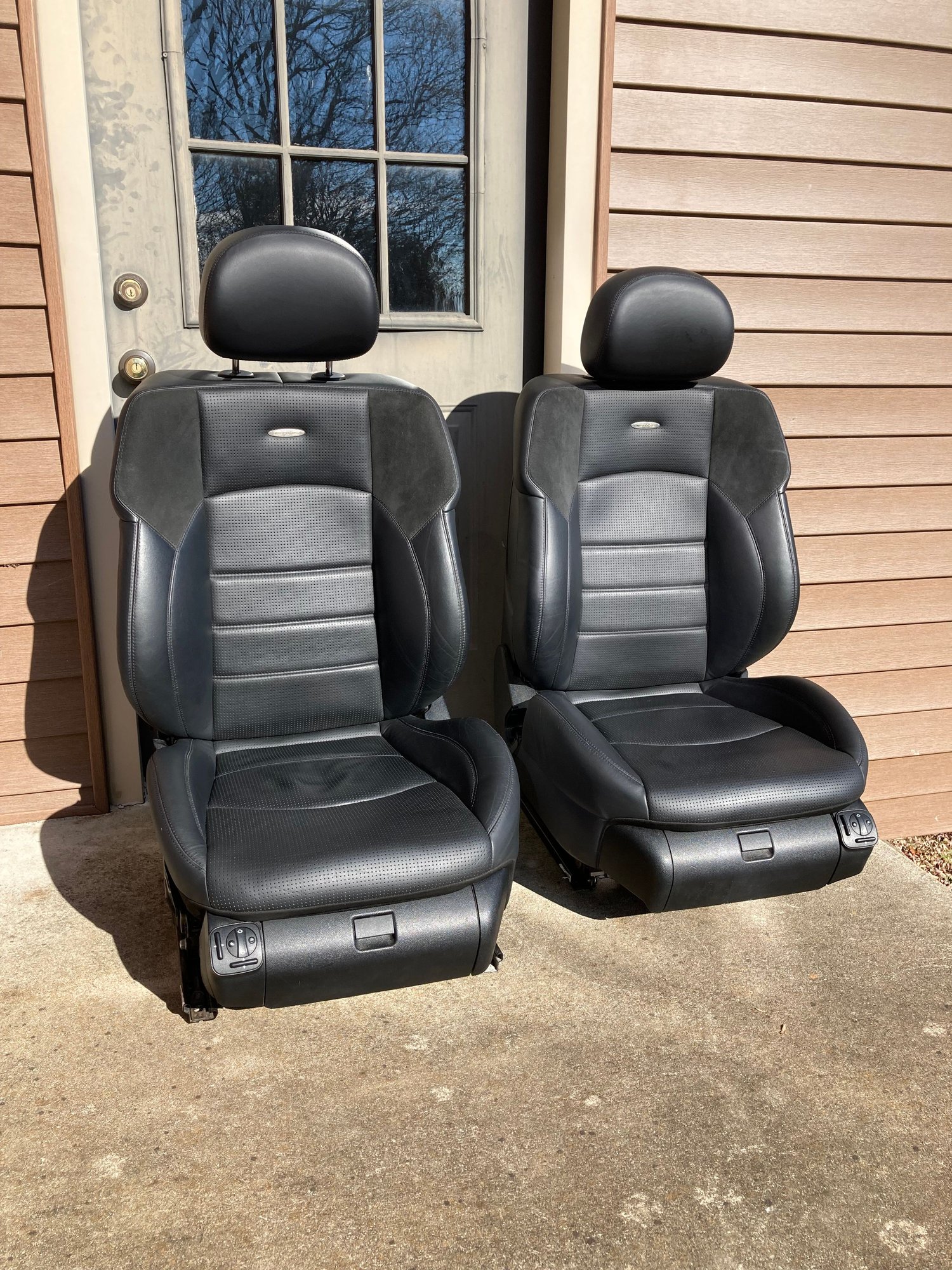 Interior/Upholstery - Front seats for E63 AMG 2007-2009 - Used - 2007 to 2009 Mercedes-Benz E63 AMG - St. Louis, MO 63051, United States
