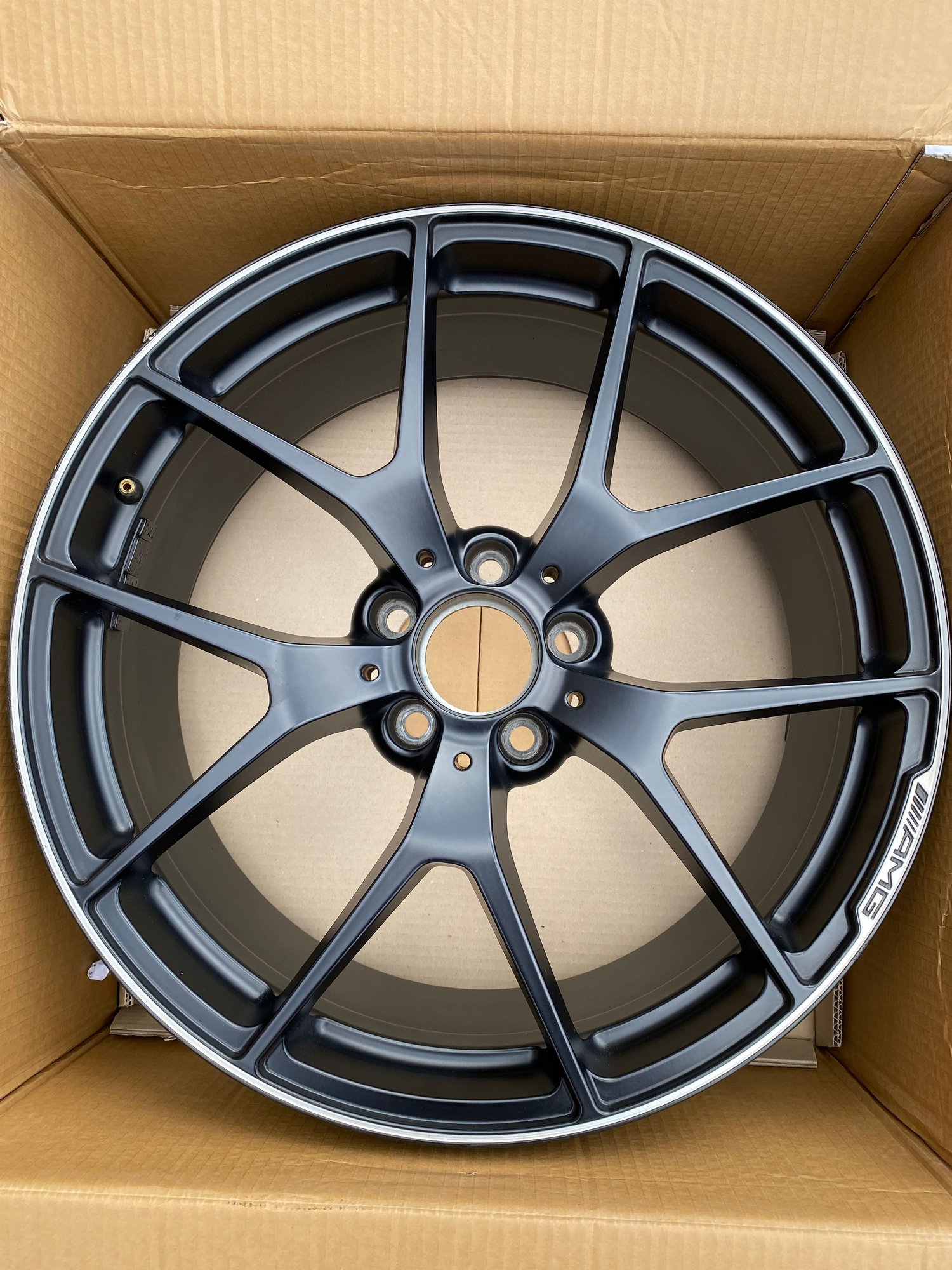 Wheels and Tires/Axles - C63 Edition 507 Matt Black Front Wheel For Sale ***SUPERB CONDITION*** - Used - -1 to 2025  All Models - London N170JE, United Kingdom