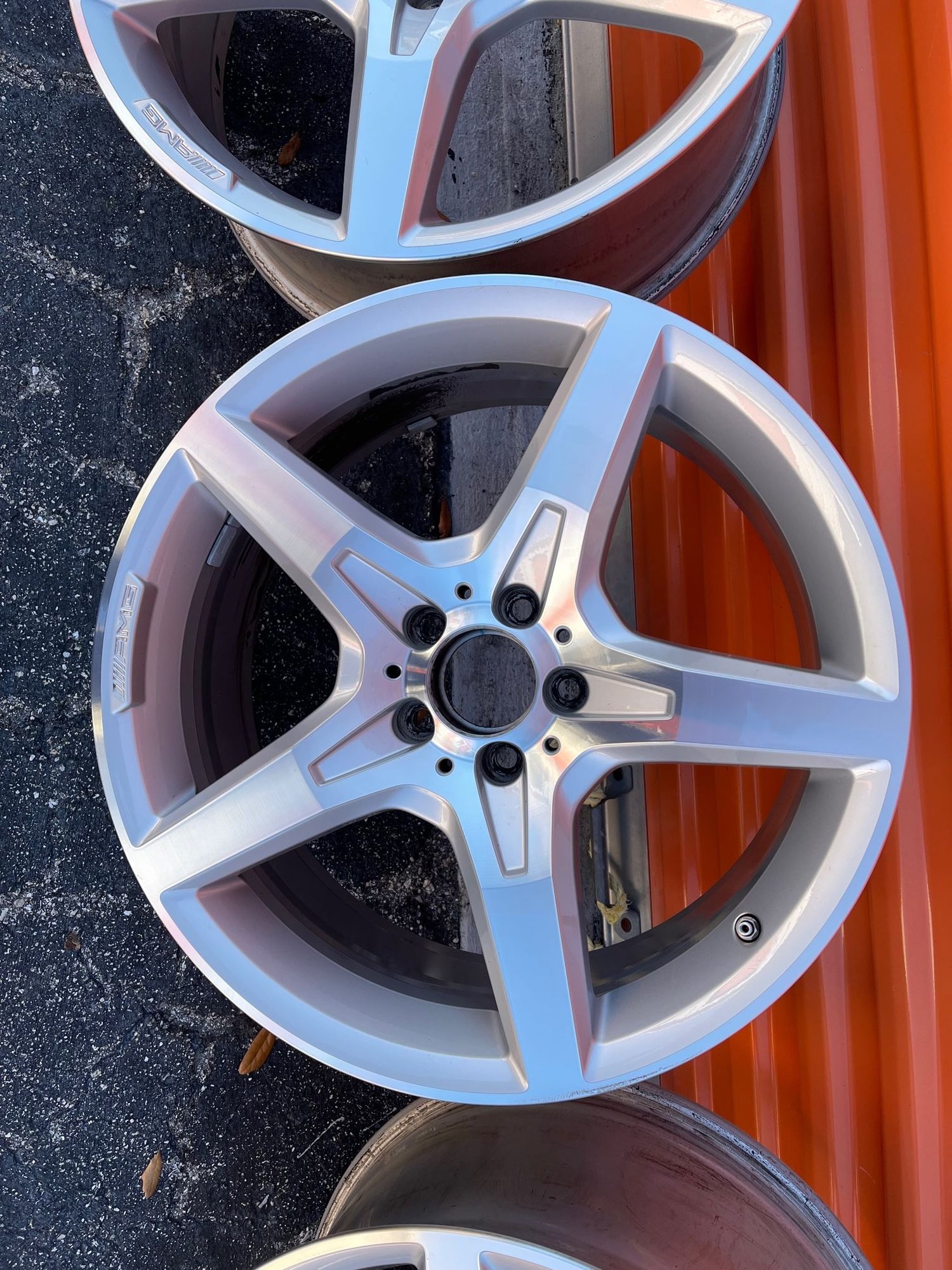 Wheels and Tires/Axles - 2013-2020 MERCEDES SL550 R231 19” FACTORY ROAD WHEEL SET, VERY GOOD CONDITION!!! - Used - 2013 to 2020 Mercedes-Benz SL550 - Sarasota, FL 34234, United States