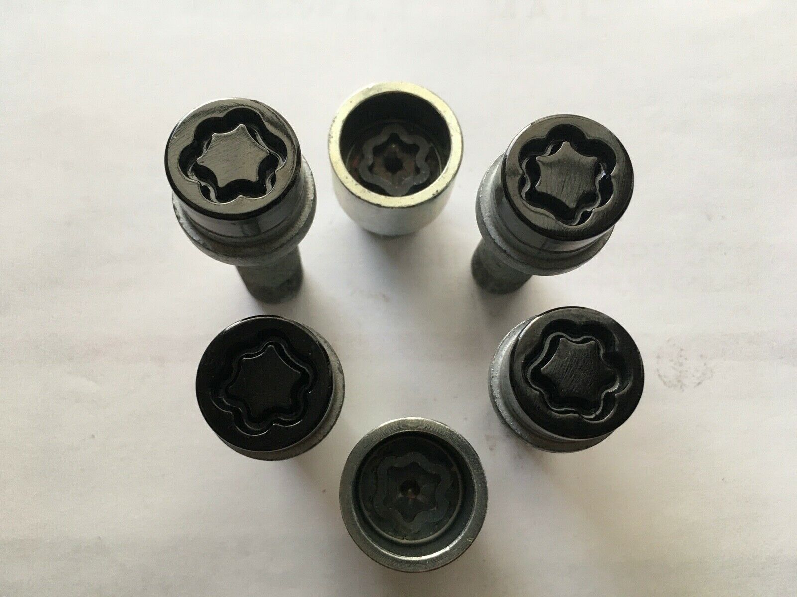 Wheels and Tires/Axles - McGard Black M14x1.5 34mm shank Mercedes R14 Ball seat wheel lug bolt locks + 2 keys - Used - 0  All Models - Sarasota, FL 34233, United States