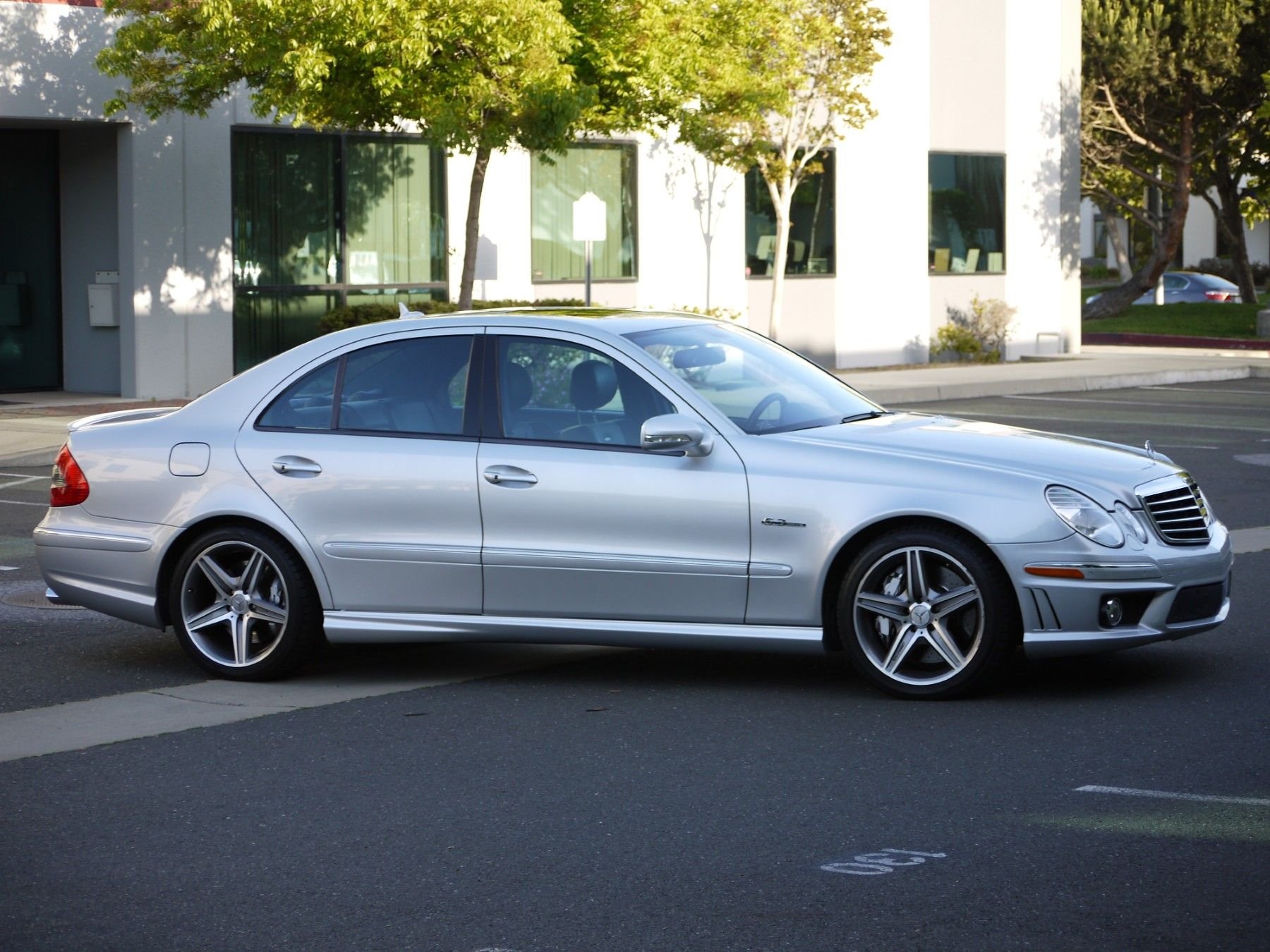 2007 Mercedes-Benz E63 AMG - For Sale:  2007 Mercedes E63 AMG - Used - VIN WDBUF77X47B031924 - 8 cyl - 2WD - Automatic - Sedan - Silver - Buford, GA 30518, United States