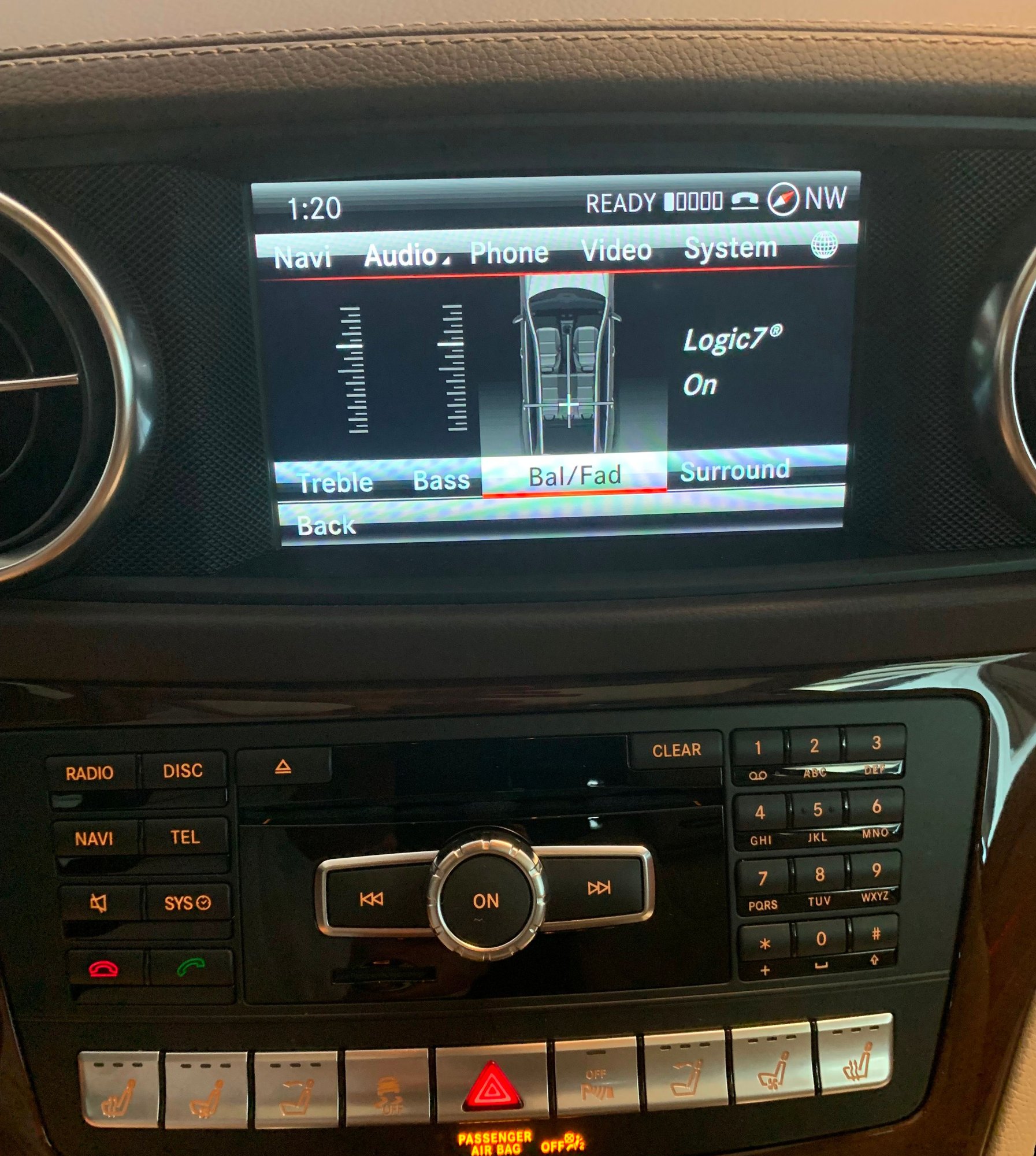 SL/R231 How to Activate Control of the Rear Speaker Volume MBWorld