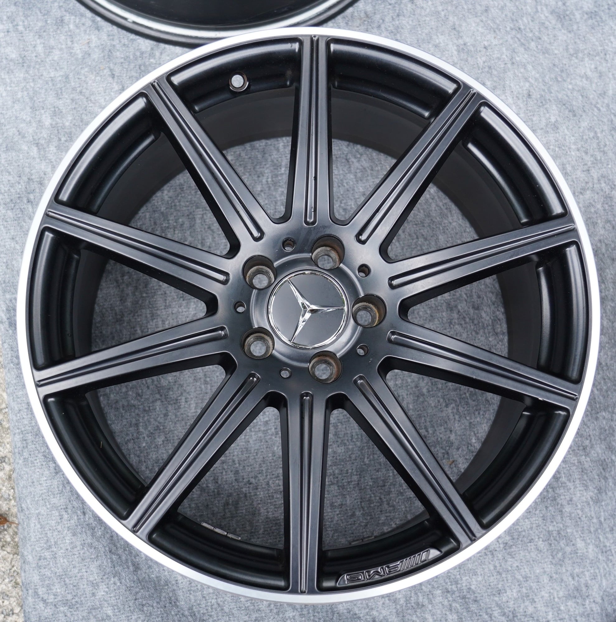 Wheels and Tires/Axles - E63S AMG 2014 WHEELS, SET OF 4 BLACK OEM 19" STAGGERED - Used - 2014 to 2016 Mercedes-Benz E63 AMG S - Atlanta, GA 30319, United States