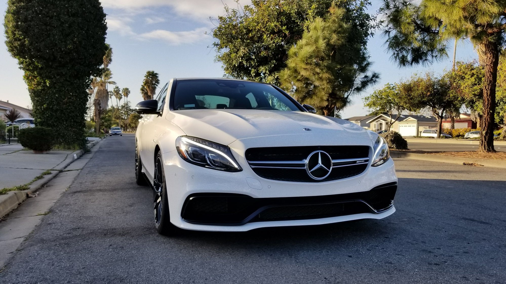 2018 Mercedes-Benz C63 AMG S - FS: 2018 C63s - Used - VIN 55SWF8HB1JU239765 - 30,000 Miles - 8 cyl - 2WD - Automatic - Sedan - White - Fremont, CA 94538, United States