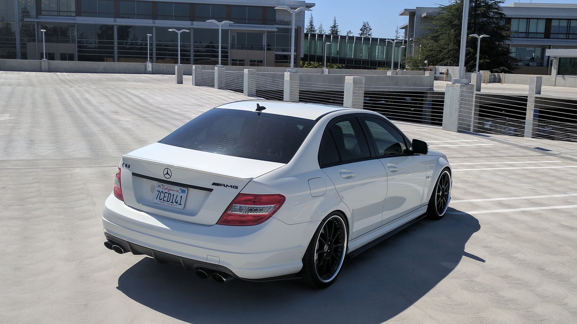 2009 Mercedes-Benz C63 AMG - 2009 C63 AMG P30 package (+warranty) - Used - VIN WDDGF77X89F282316 - 64,500 Miles - 8 cyl - 2WD - Automatic - Sedan - White - Campbell, CA 95008, United States