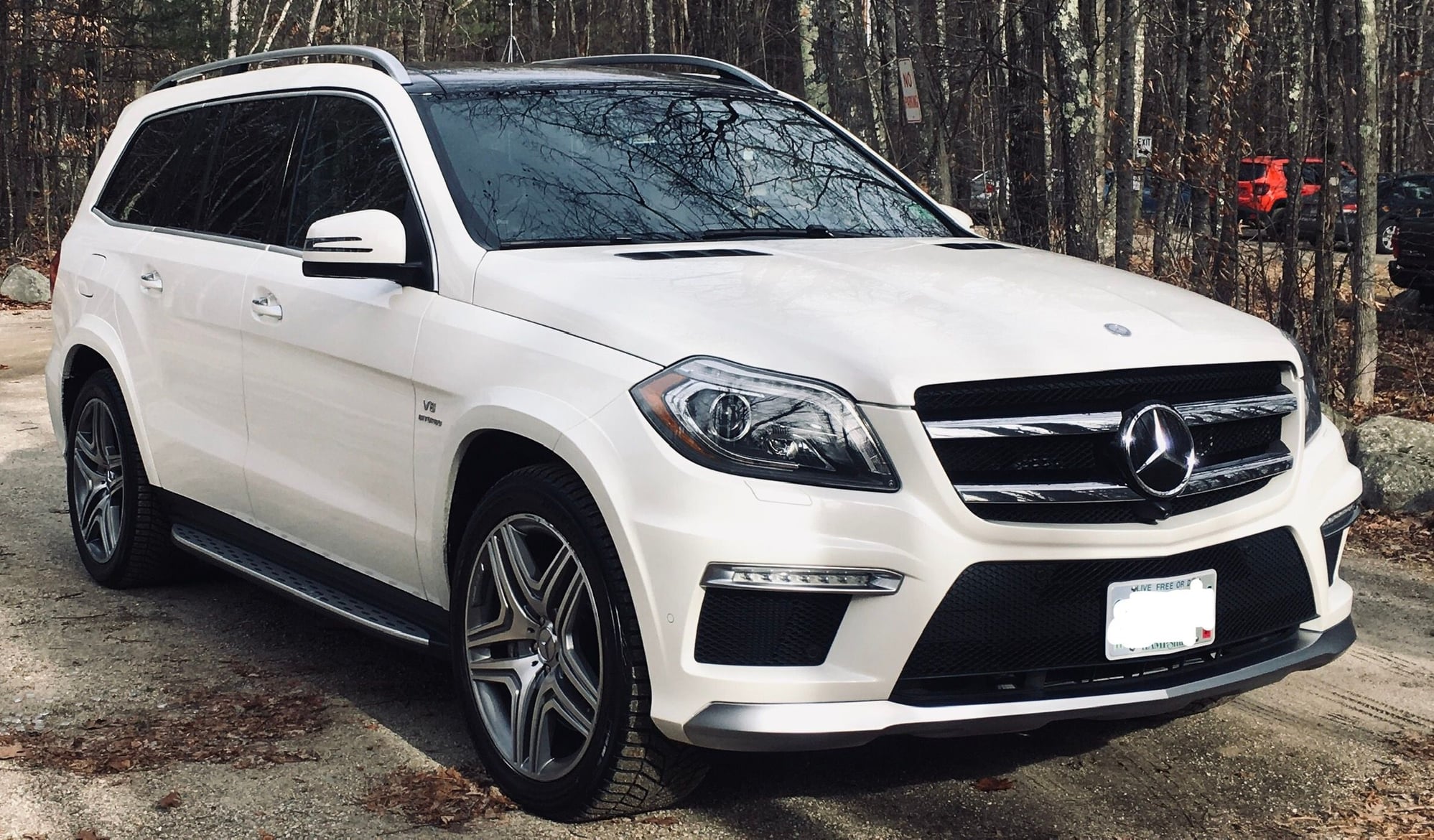 2014 Mercedes-Benz GL63 AMG - 2014 GL63 AMG ~61K miles - Used - VIN 4JGDF7EE0EA309705 - 61,000 Miles - 8 cyl - AWD - Automatic - SUV - White - Keene, NH 03431, United States