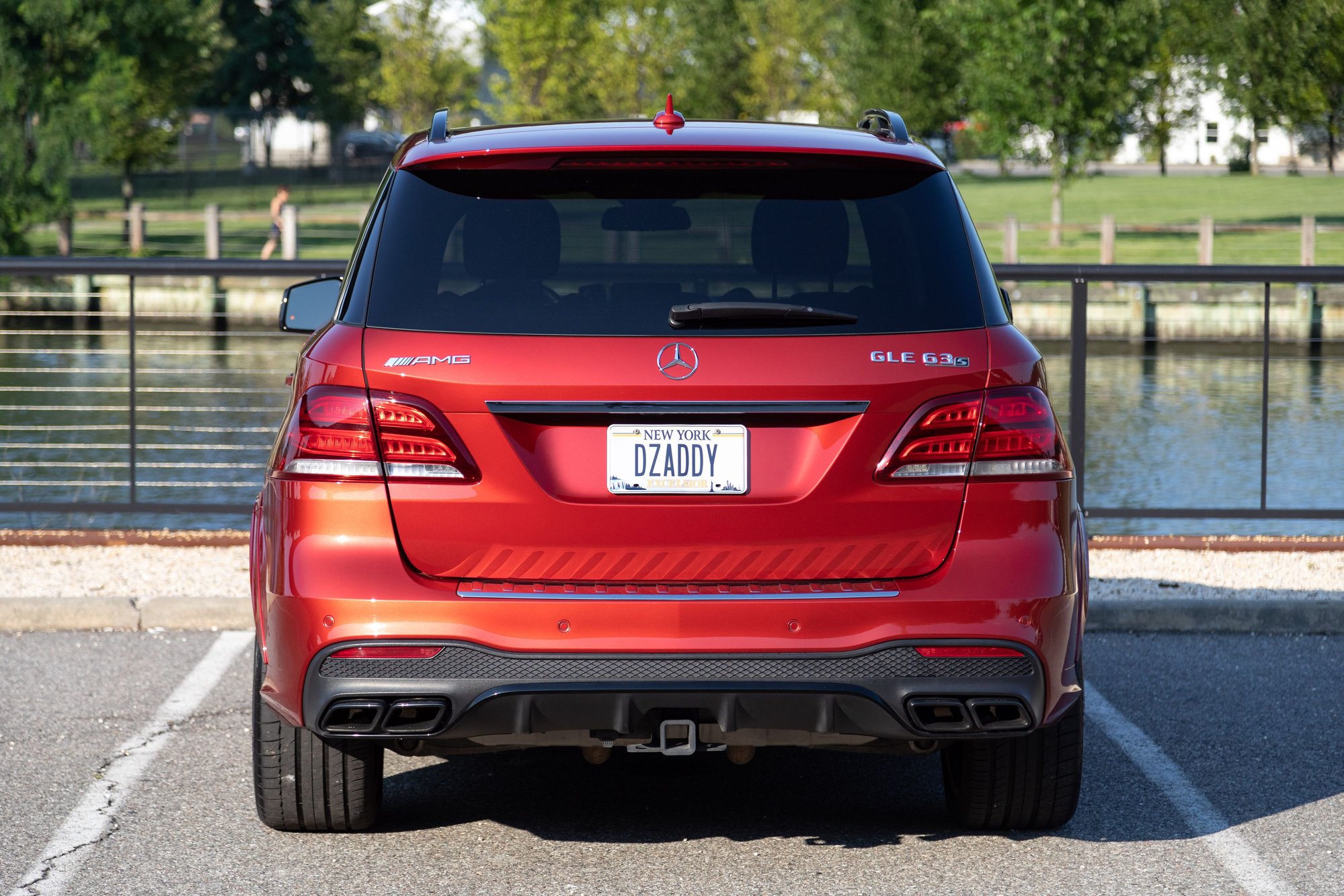 2016 Mercedes-Benz GLE63 AMG S - FOR SALE: 2016 GLE 63S AMG SUV Designo Cardinal Red - Used - VIN 4JGDA7FB6GA786239 - 41,020 Miles - 8 cyl - AWD - Automatic - SUV - Red - Roslyn, NY 11576, United States