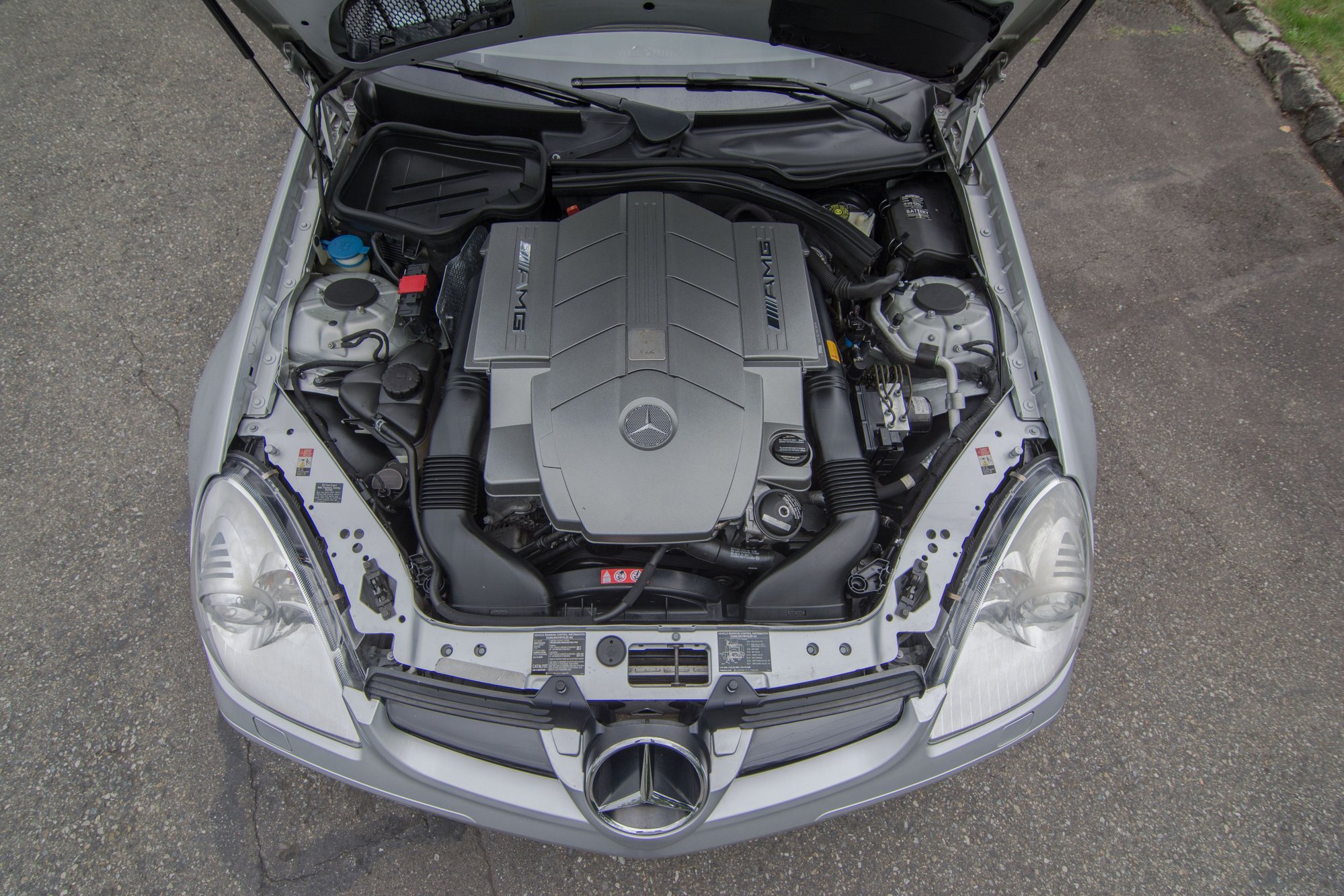 2005 Mercedes-Benz SLK55 AMG - FS: 2005 Mercedes SLK55 AMG - Used - VIN WDBWK73F25F054500 - 109,300 Miles - 8 cyl - 2WD - Automatic - Convertible - Silver - Redmond, WA 98052, United States