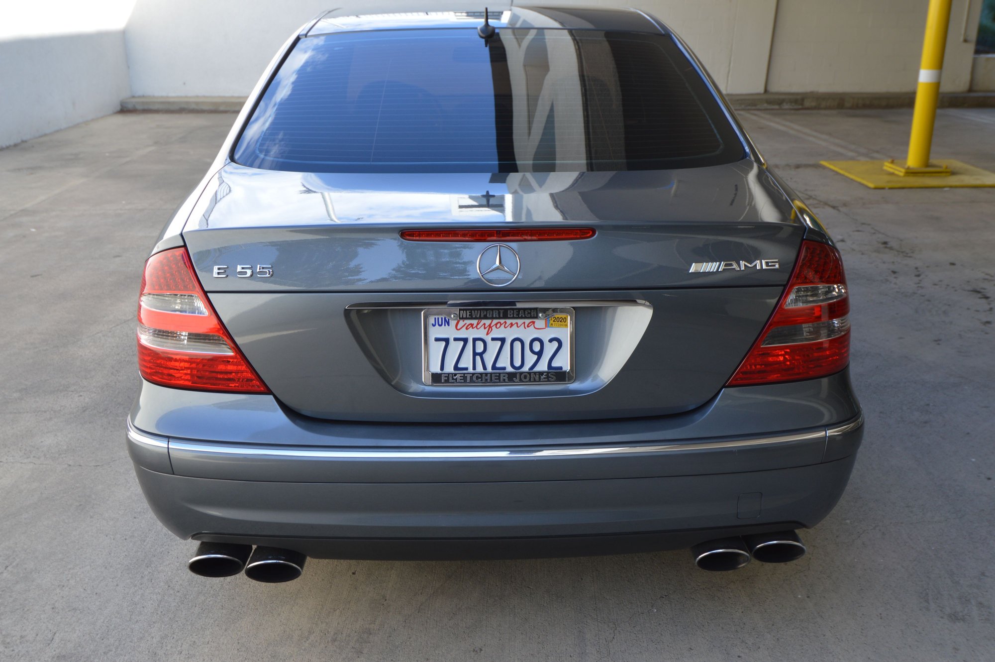 2006 Mercedes-Benz E55 AMG - 2006 E55 AMG - Used - VIN WDBUF76J06A854884 - 8 cyl - 2WD - Automatic - Sedan - Gray - Garden Grove, CA 92843, United States