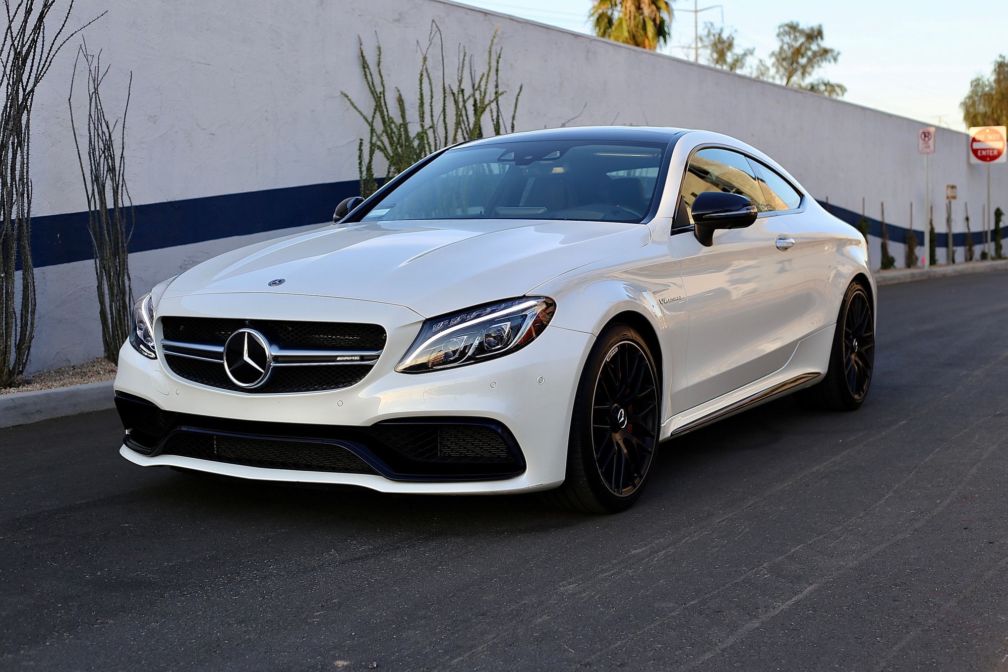 2018 Mercedes-Benz C63 AMG S - 2018 C63s AMG coupe MSRP $99,750 - Used - VIN WDDWJ8HB6JF666425 - 12,250 Miles - 8 cyl - 2WD - Automatic - Coupe - White - Tempe, AZ 85282, United States