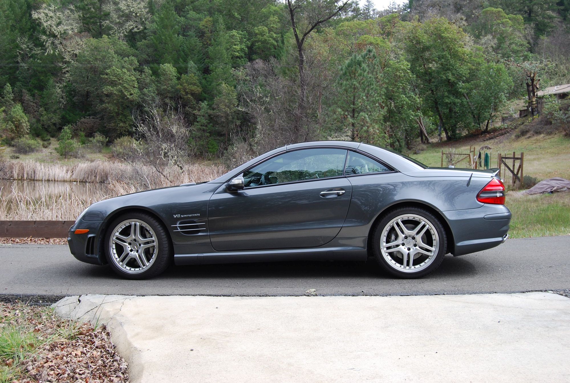 2007 Mercedes-Benz SL55 AMG - SL55 amg creampuff with prized 030 performance pack and full warranty - Used - VIN WDBSK72FX7F128832 - 27,500 Miles - 8 cyl - 2WD - Automatic - Coupe - Gray - Willits, CA 95490, United States