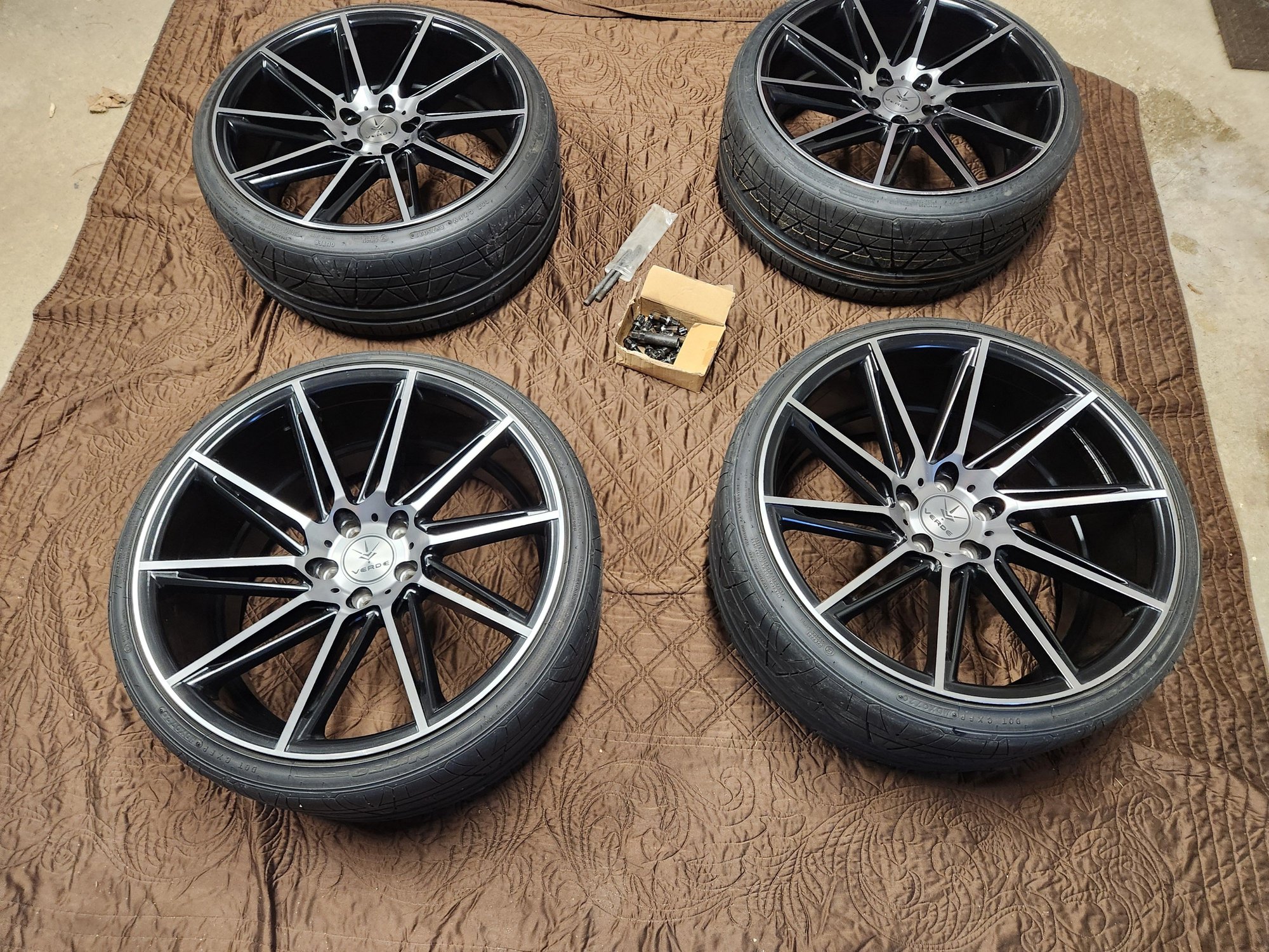 Wheels and Tires/Axles - Aftermarket 20" wheels and tires used on 2012 CLS550 - Used - All Years  All Models - Pinckney, MI 48169, United States