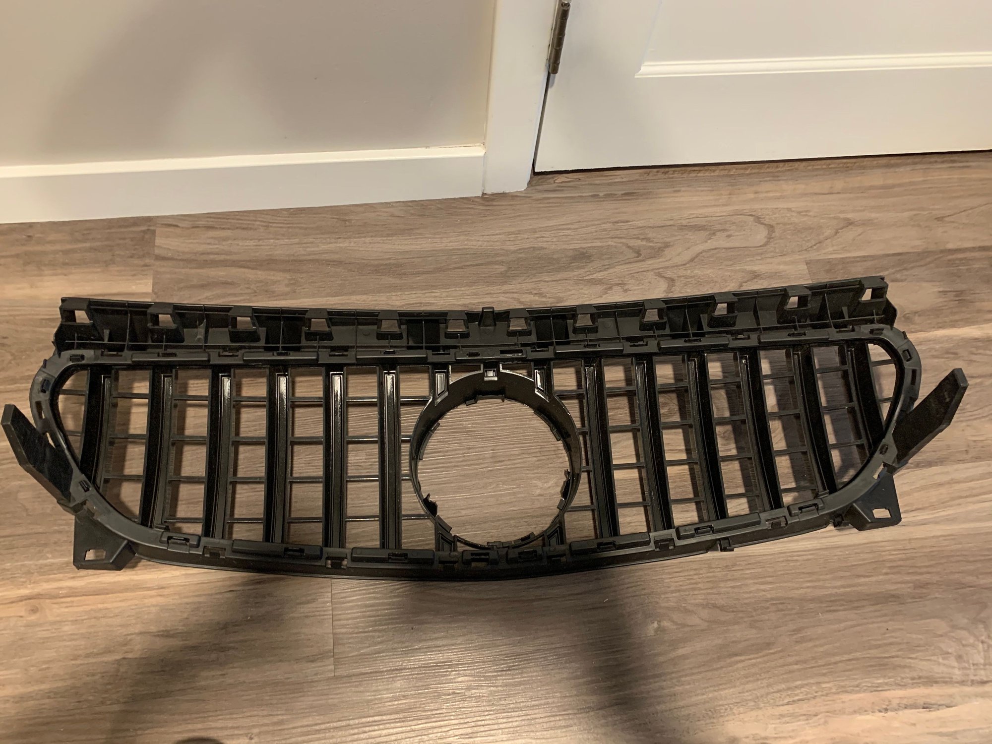 Exterior Body Parts - AMG GTR Vertical Strip Style Grille for all 17-19 Mercedes Benz CLA Models - Used - 2017 to 2019 Mercedes-Benz CLA250 - Brookline, MA 02445, United States