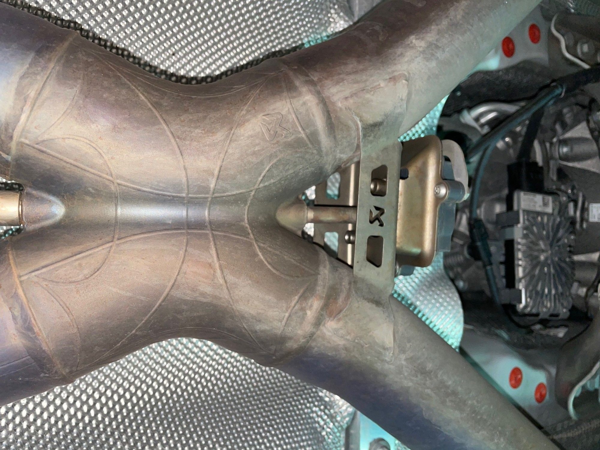 Engine - Exhaust - FS: Akrapovic Exhaust for E63! - Used - 2018 to 2020 Mercedes-Benz E63 AMG S - Bloomfield Hills, MI 48302, United States