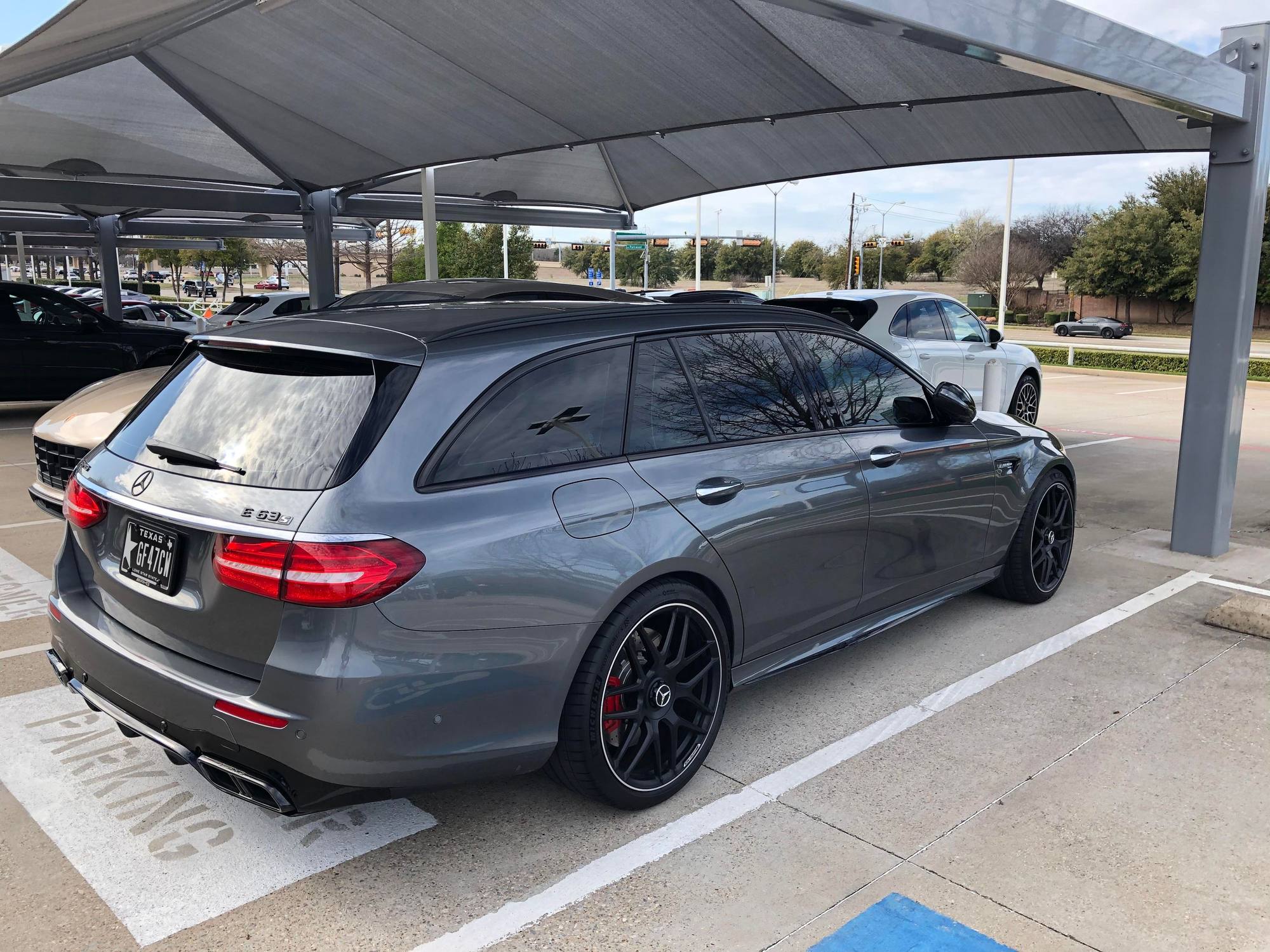 2019 Mercedes-Benz E63 AMG S - 2019 E63S Wagon - Used - VIN wddzh8kb8ka688488 - 5,500 Miles - 8 cyl - AWD - Automatic - Wagon - Gray - Frisco, TX 75036, United States