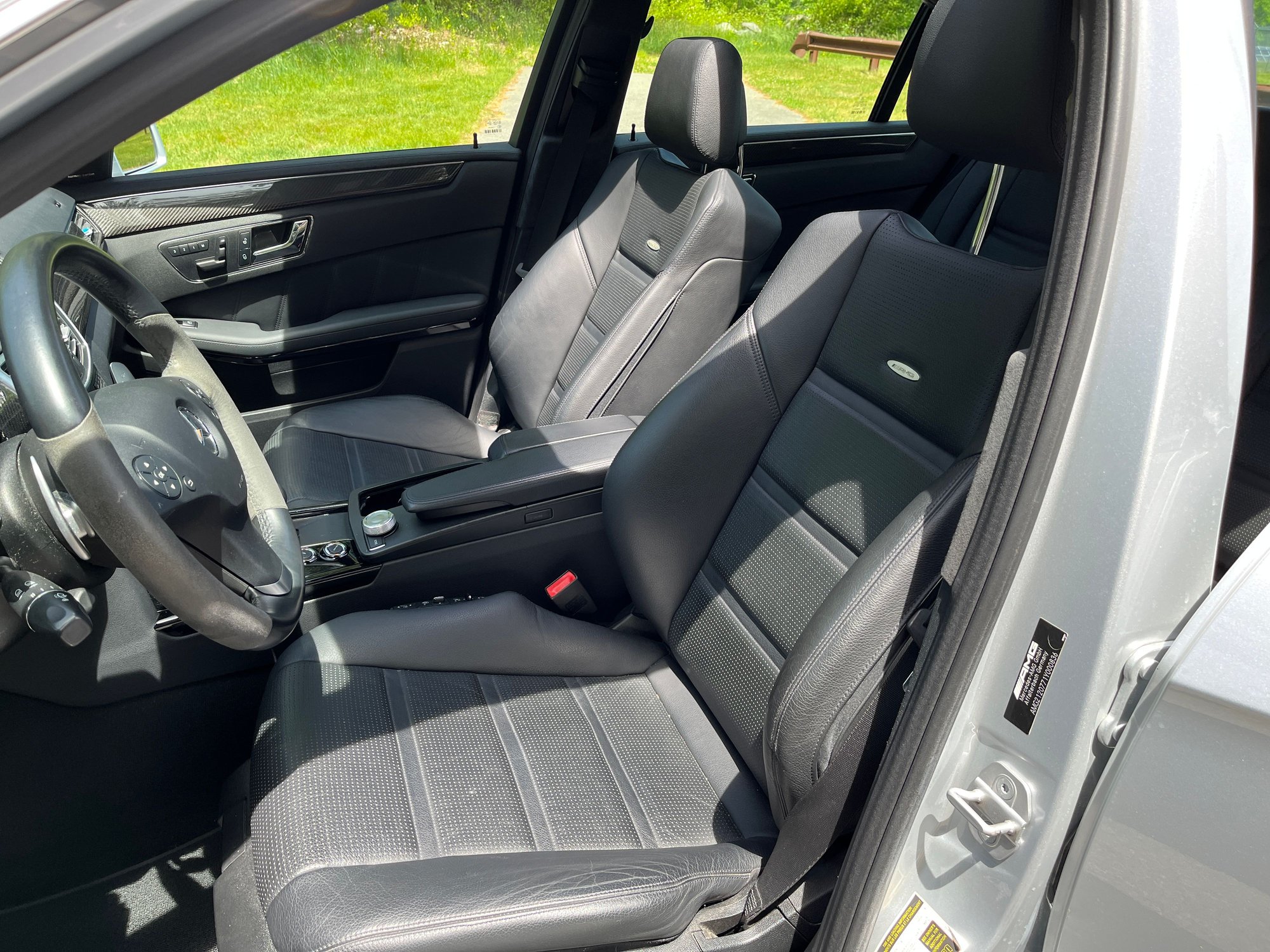 2011 Mercedes-Benz E63 AMG - 2011 Mercedes-Benz E-Class AMG E63 P30 - $39,900 (South Easton) - Used - VIN wddhf7hb0ba308269 - 72,169 Miles - 8 cyl - 2WD - Automatic - Sedan - Silver - South Easton, MA 02375, United States