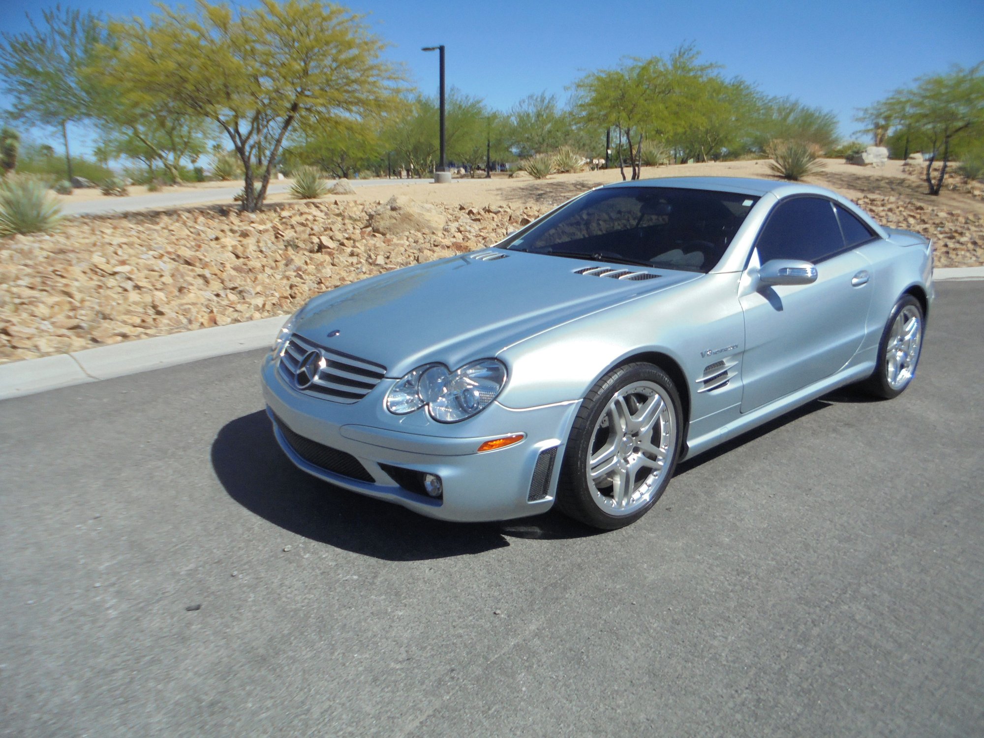 2006 Mercedes-Benz SL55 AMG - 2006 SL55 P030 31k Miles - New - VIN WDBSK74F46F115232 - 32,000 Miles - 8 cyl - 2WD - Convertible - Silver - Las Vegas, NV 89149, United States