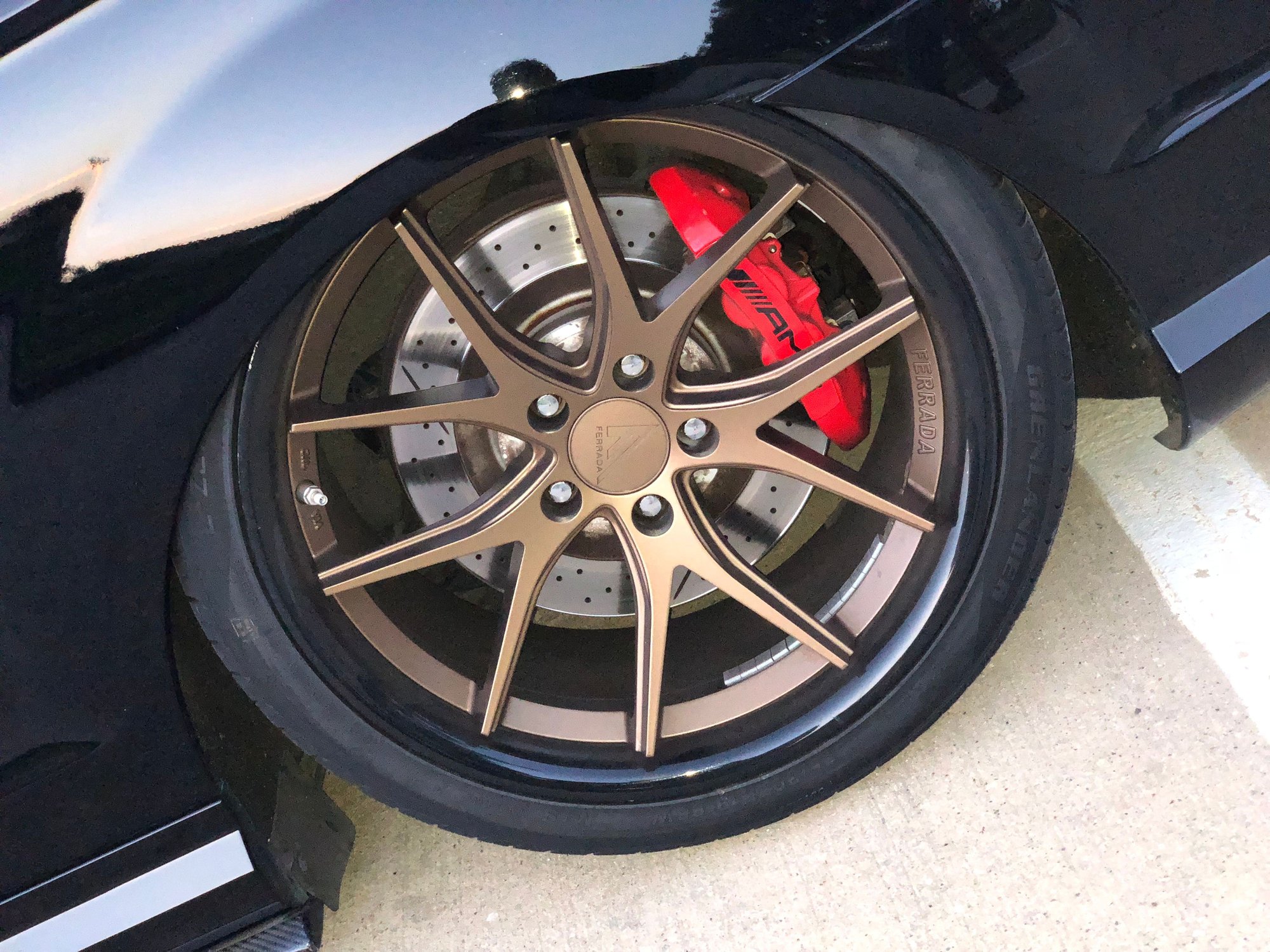 Steering/Suspension - W204 Accuair E-level with bags and front struts - Used - 2009 to 2015 Mercedes-Benz C63 AMG - 2008 to 2015 Mercedes-Benz C350 - Houston, TX 77057, United States