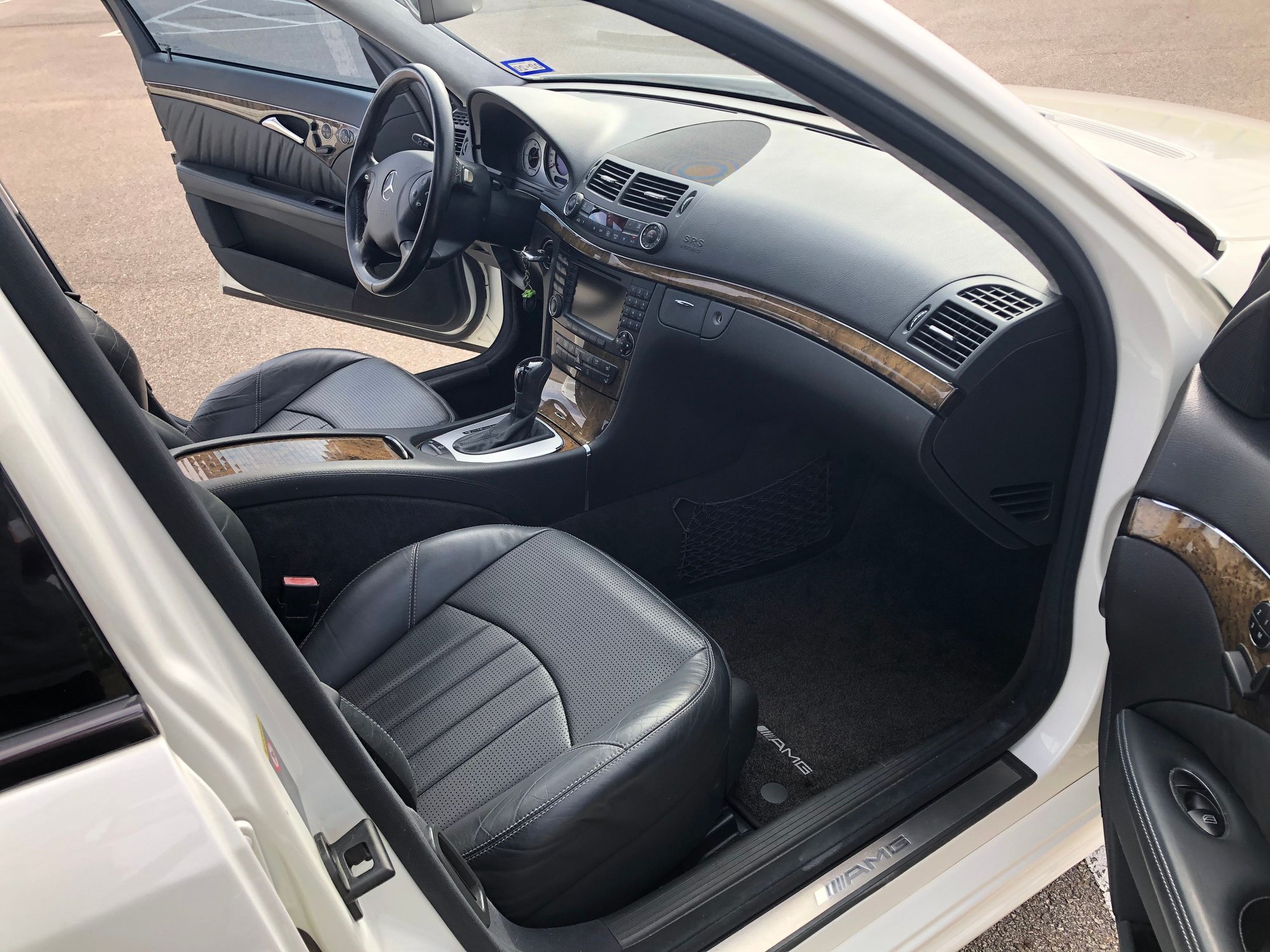 2006 Mercedes-Benz E55 AMG - 2006 Mercedes-Benz E55 - Used - VIN WDBUF76J76A881421 - 80,929 Miles - 8 cyl - 2WD - Automatic - Sedan - White - Cypress, TX 77433, United States