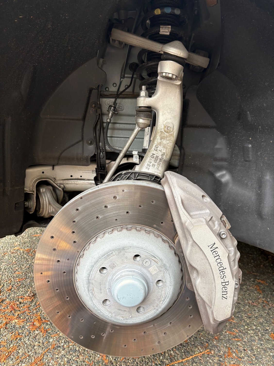 Front suspension view 1