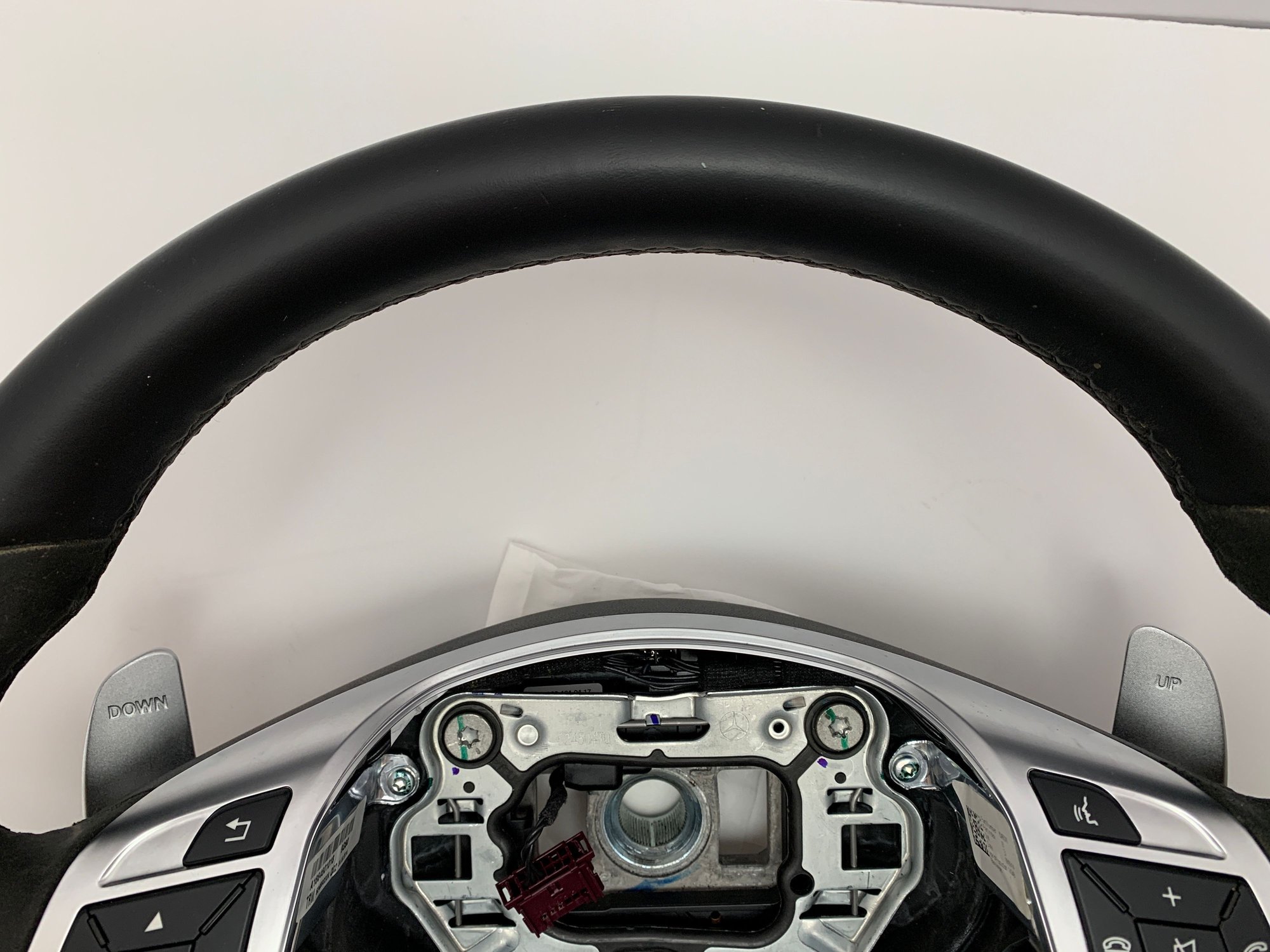 Steering/Suspension - MERCEDES AMG W166 ML63 X166 GL63 OEM FLAT BOTTOM STEERING WHEEL A1664601018 9G60 - Used - 2013 to 2018 Mercedes-Benz G550 - 2013 to 2016 Mercedes-Benz GL550 - 2012 to 2014 Mercedes-Benz ML550 - Bradenton, FL 34202, United States