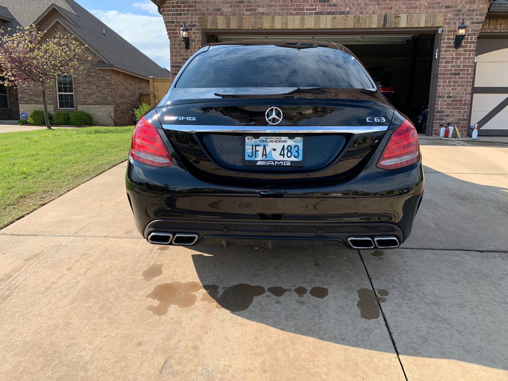 2017 Mercedes-Benz C63 AMG - FS: 2017 C63 AMG Sedan - Used - VIN 55SWF8GB4HU223118 - 28,300 Miles - 8 cyl - 2WD - Automatic - Sedan - Black - Oklahoma City, OK 73013, United States