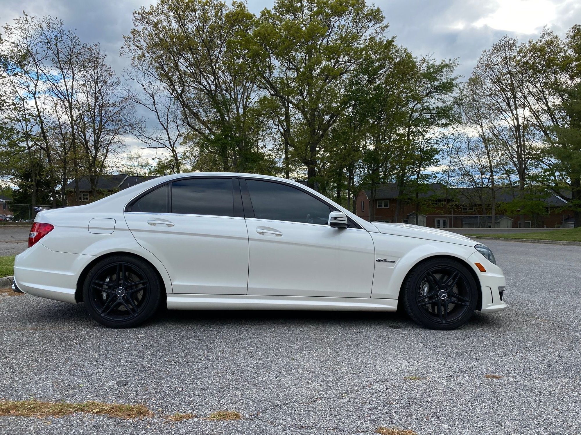 2013 Mercedes-Benz C63 AMG - 2013 C63 AMG White interior low miles - Used - VIN WDDGF7HBXDA849313 - 39,125 Miles - 8 cyl - 2WD - Automatic - Sedan - White - Blacksburg, VA 24060, United States