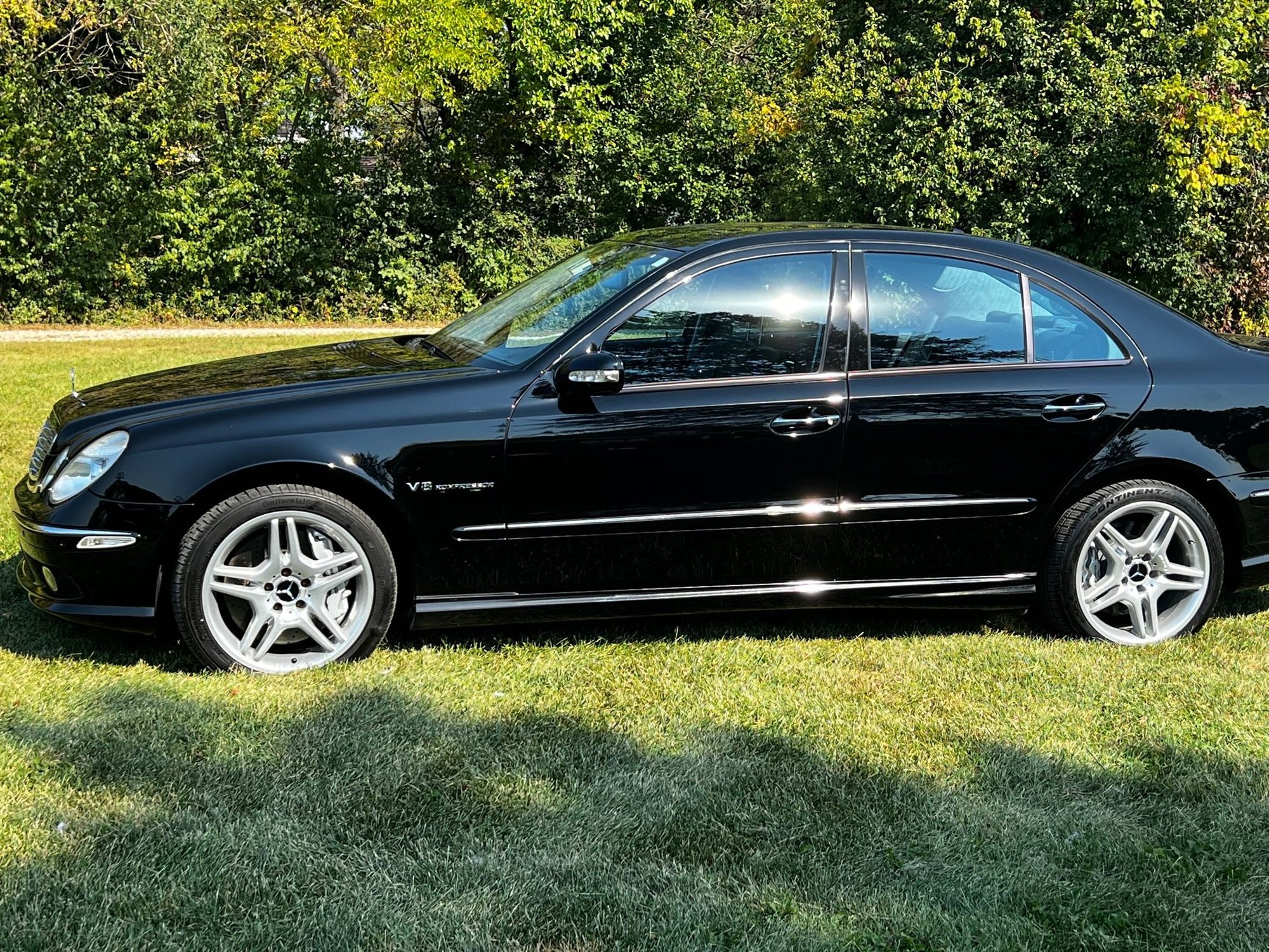 2006 Mercedes-Benz E55 AMG - 2006 E55 AMG Black - Used - VIN wdbuf76j86a946132 - 78,929 Miles - 8 cyl - 2WD - Automatic - Sedan - Black - Barrington Hills, IL 60010, United States