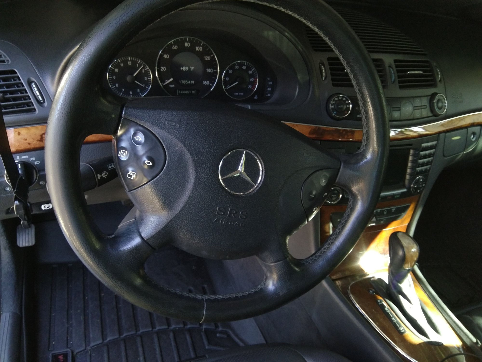 2004 Mercedes-Benz E320 - Ultimate Beach Cruiser Mercedes Benz Wagon - Used - VIN WDBUH65J64A376781 - 6 cyl - 2WD - Automatic - Wagon - Black - Laguna Beach, CA 92652, United States