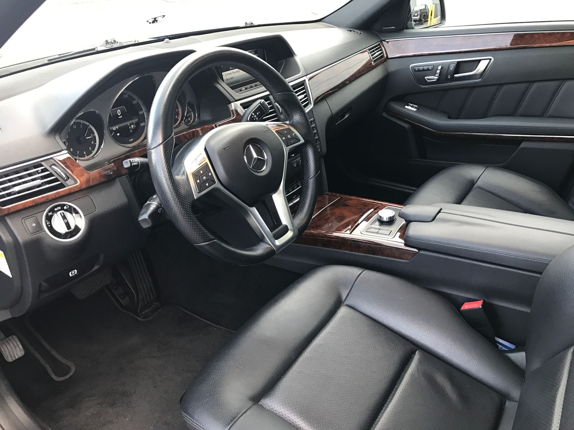 2013 Mercedes-Benz E350 - 2013 E350 4 Matic   Sport Pkg AMG  for Sale - Used - VIN WDDHF8JB3DA670387 - 6 cyl - AWD - Automatic - Sedan - Gray - Westbury, NY 11590, United States