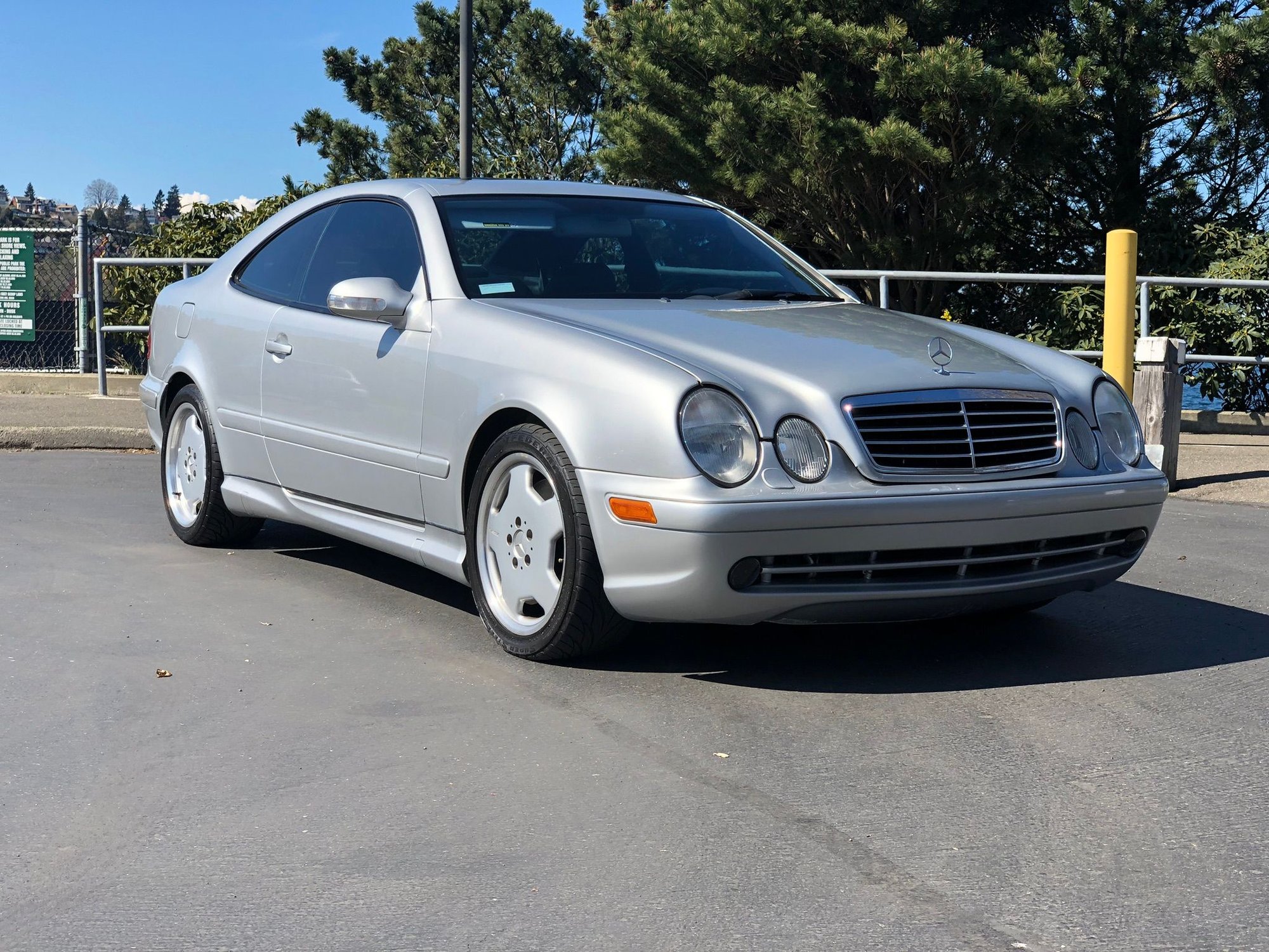 2001 Mercedes-Benz CLK55 AMG - 2001 CLK55 AMG 75k miles - Used - VIN wdblj74g71f168273 - 8 cyl - 2WD - Automatic - Coupe - Silver - Seattle, WA 98116, United States
