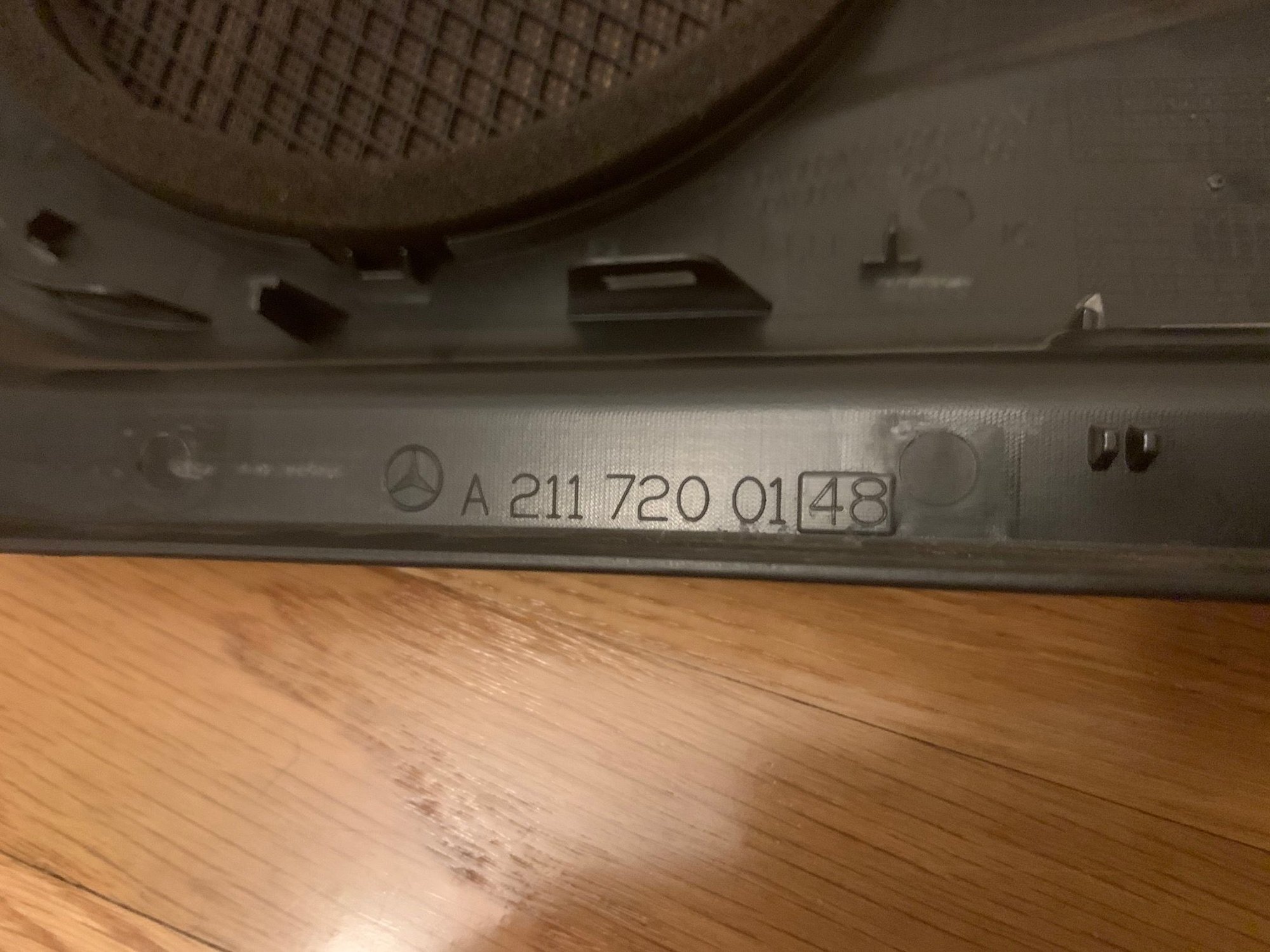 Interior/Upholstery - W211 front doors speaker covers - Harmon Kardon - Used - 2003 to 2009 Mercedes-Benz E55 AMG - Pasadena, CA 91106, United States