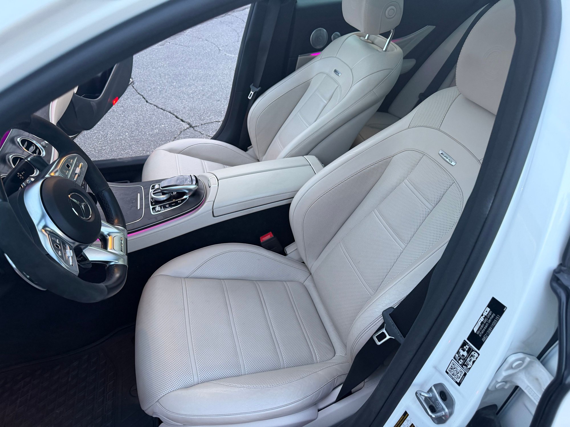 2020 Mercedes-Benz E63 AMG S - 2020 Mercedes Benz E63 AMG S - Used - VIN WDDZF8KB0LA714962 - 64,000 Miles - 8 cyl - AWD - Automatic - Sedan - White - Rochester Hills, MI 48307, United States
