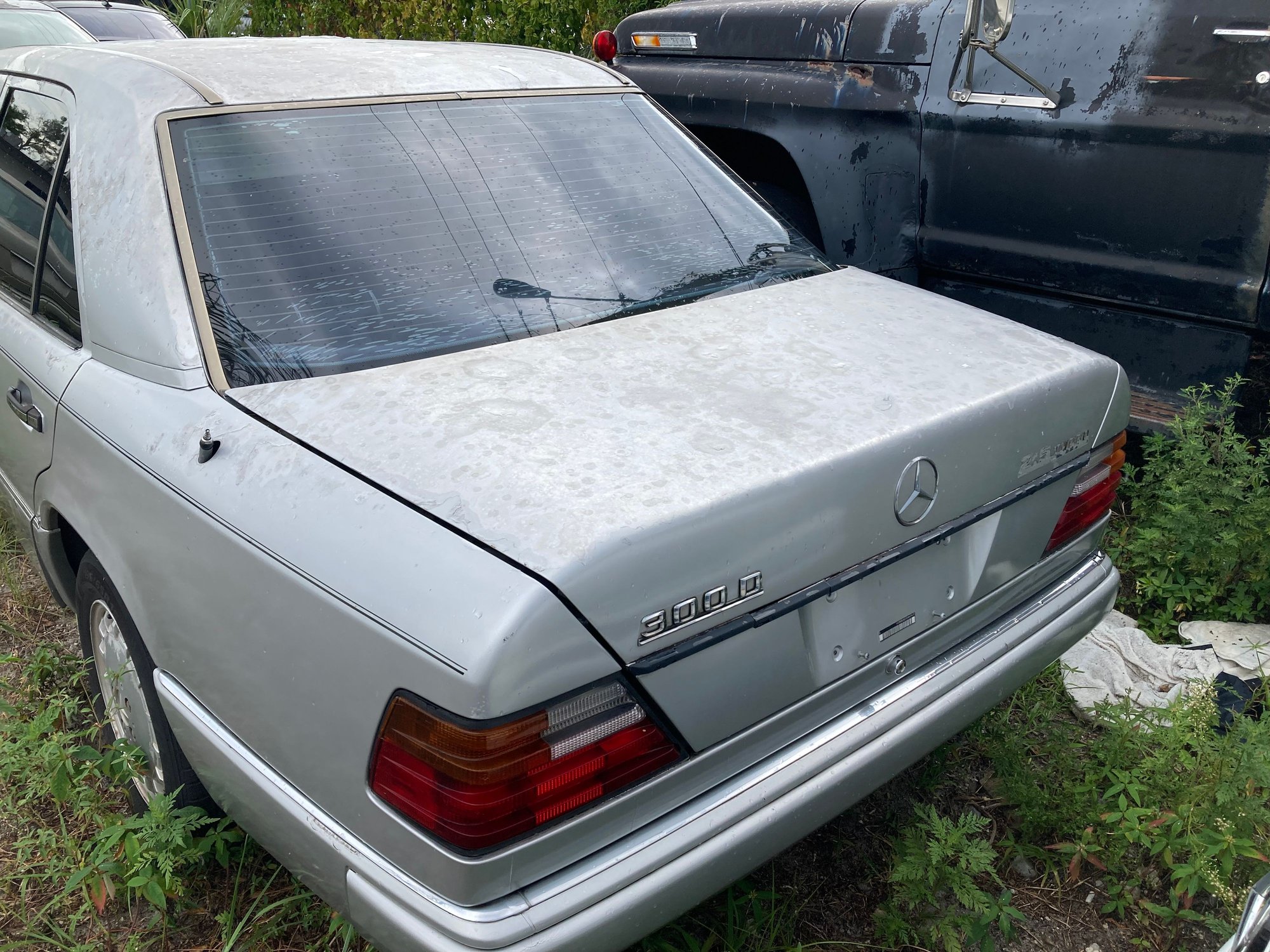 1990 Mercedes-Benz 300D - Couple of 300D 2.5Ts for sale 1990 and 1991 - Used - VIN WDBEB28D8LB178359 - Sedan - Maitland, FL 32751, United States