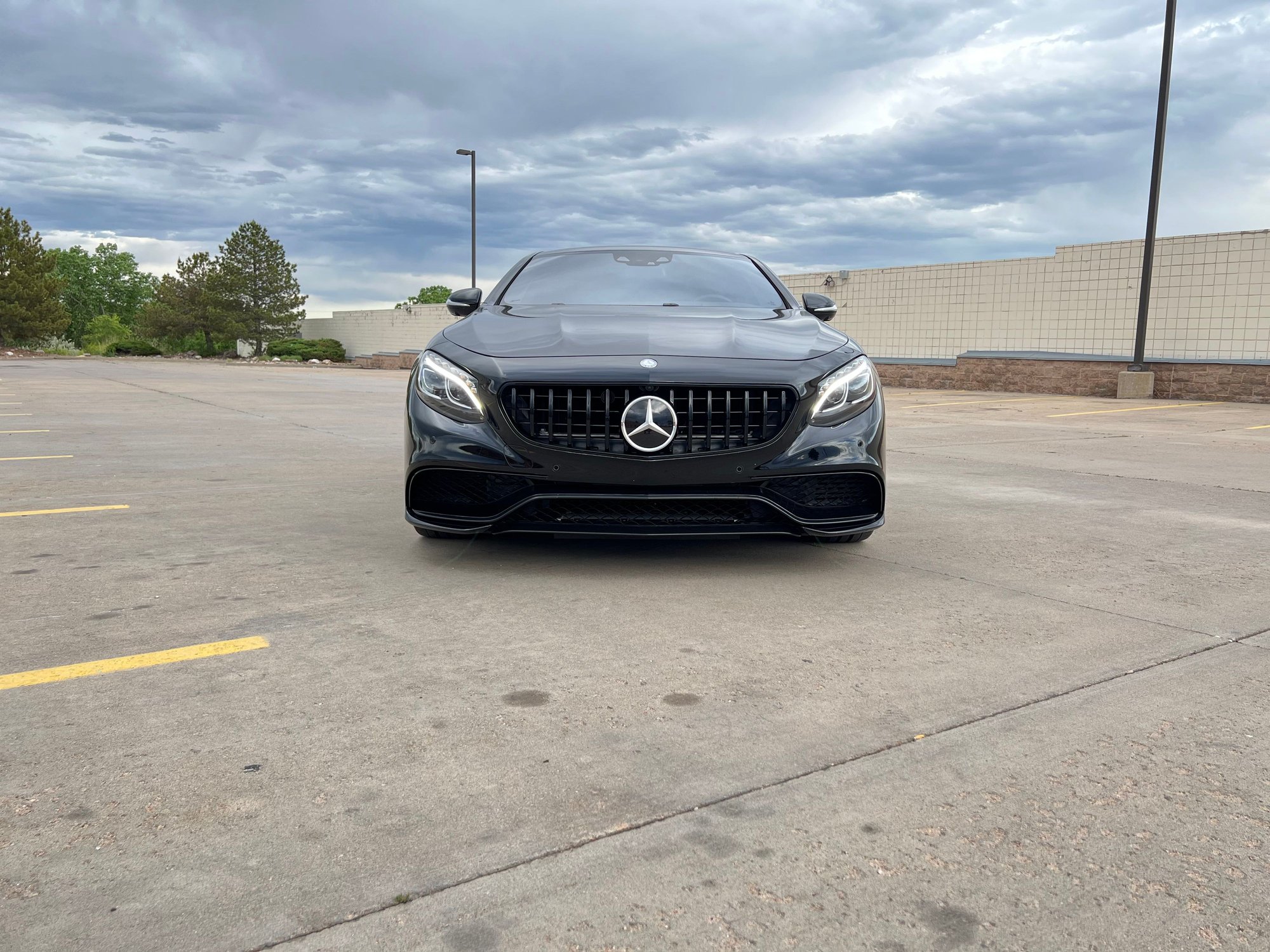 2015 Mercedes-Benz S63 AMG - 2015 MB S63 Coupe - Used - VIN WDDXJ7JB6FA005684 - 34,750 Miles - 8 cyl - 4WD - Automatic - Coupe - Black - Denver, CO 80229, United States