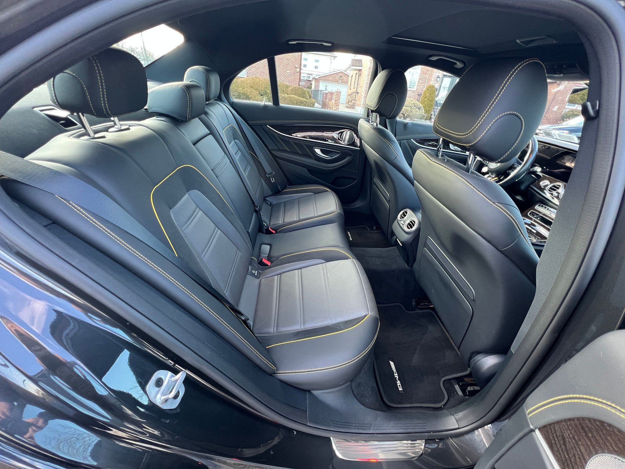 2021 Mercedes-Benz E-Class - 2021 Mercedes AMG E63S For Sale - Used - VIN W1KZF8KB2MA931706 - 8 cyl - AWD - Automatic - Sedan - Gray - Bayside, NY 11360, United States