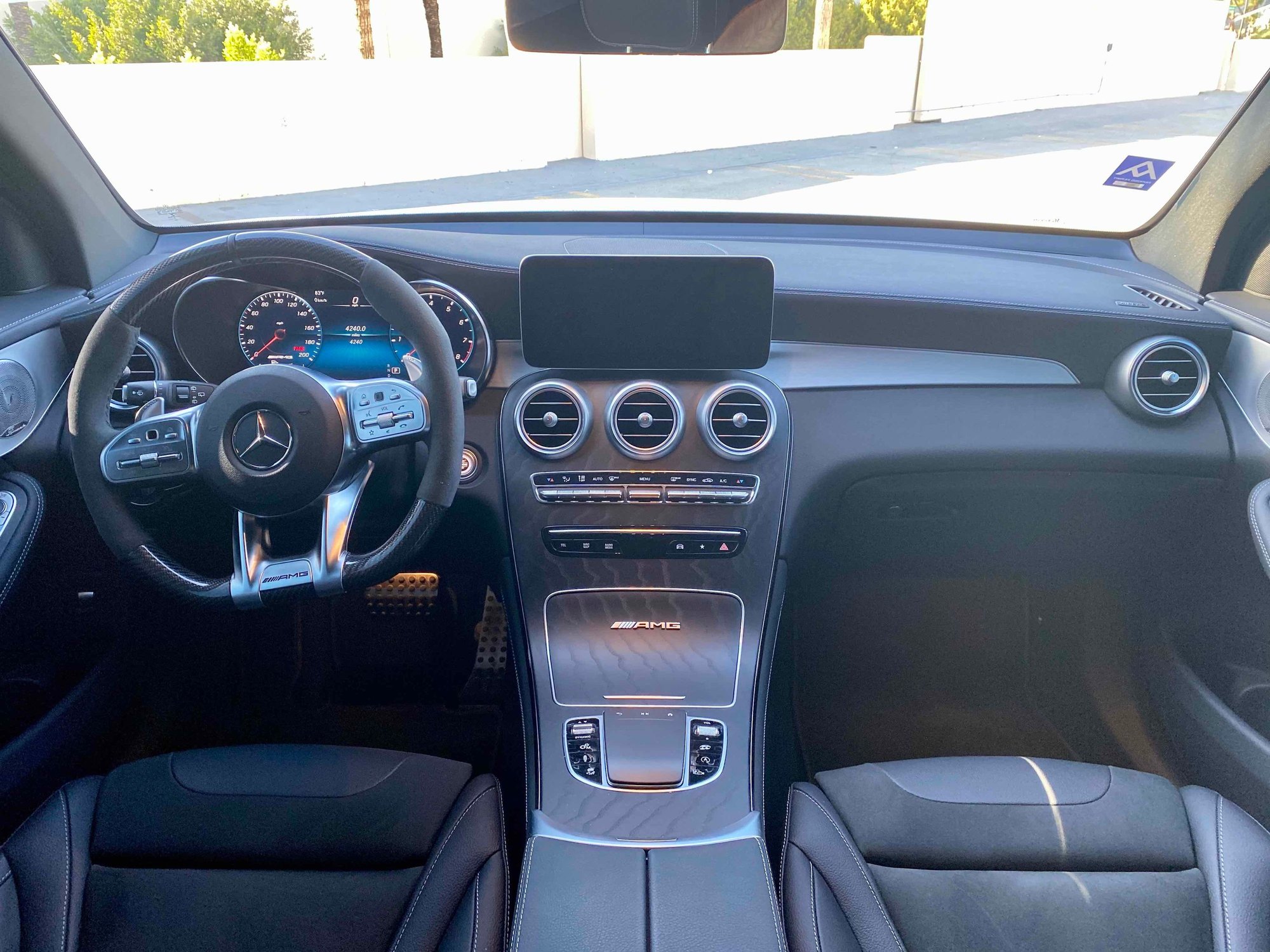 2021 Mercedes-Benz GLC-Class - 2021 Mercedes-Benz GLC63 AMG - Only 5,000 Miles - Fully Loaded - Used - VIN W1N0G8JB8MF902627 - 5,000 Miles - 8 cyl - AWD - Automatic - SUV - White - Glendale, CA 91201, United States