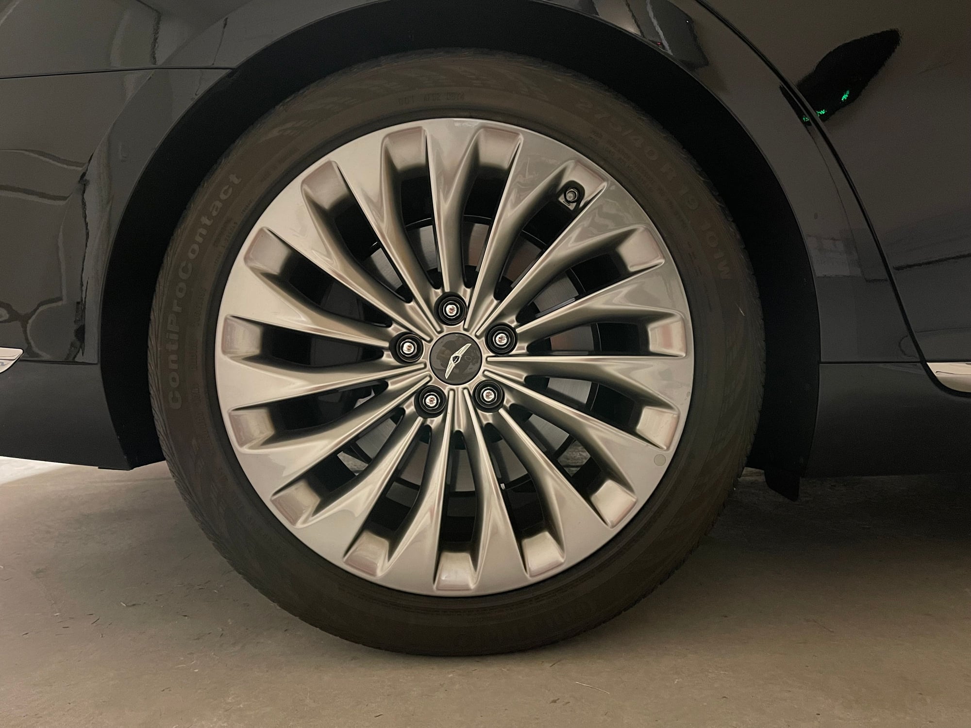 Wheels and Tires/Axles - Set of 19" Continental ProContact Tires - Used - 2014 to 2020 Mercedes-Benz S-Class - 2006 to 2022 BMW 7-Series - Orange County, CA 92832, United States