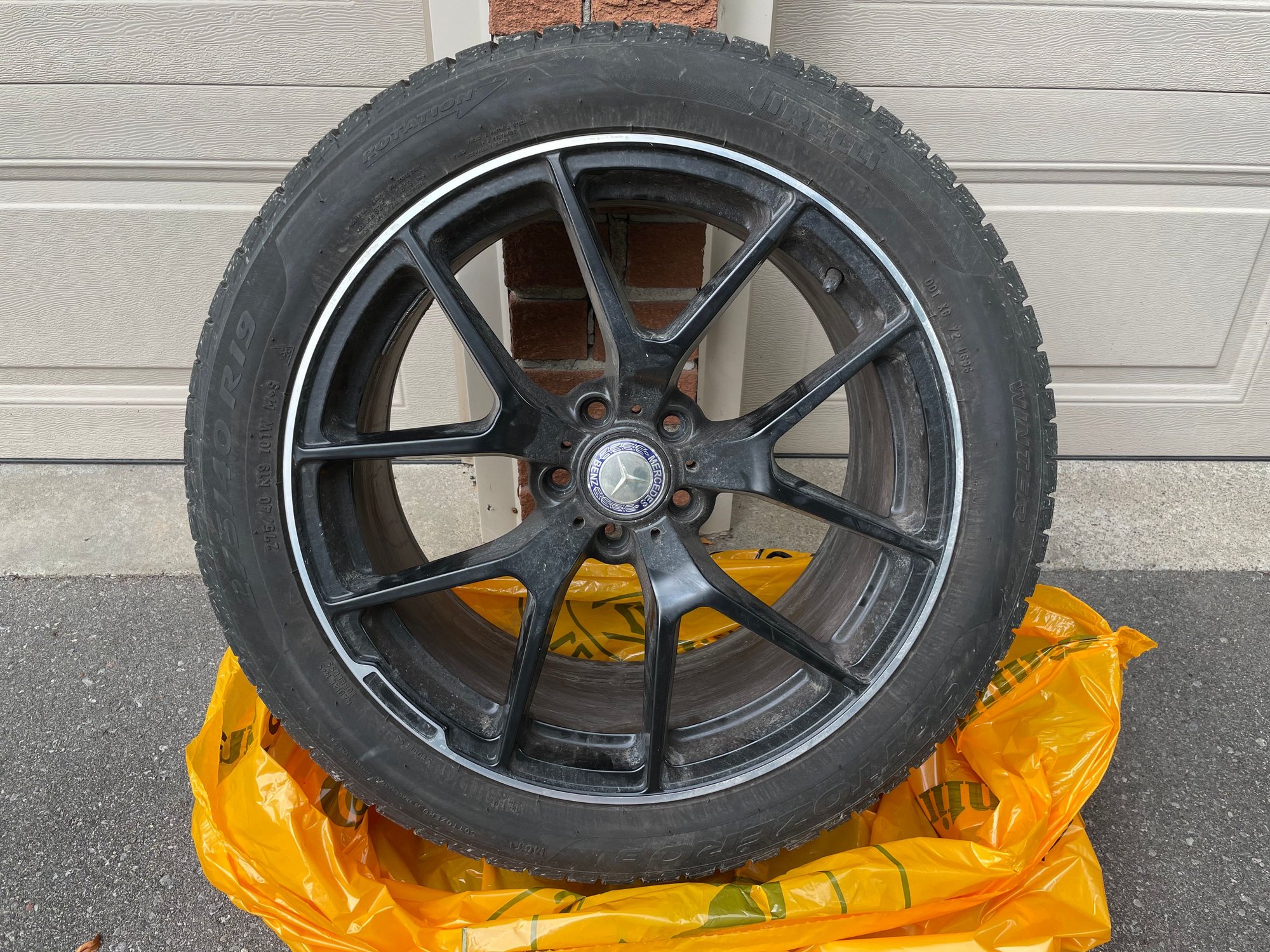 Wheels and Tires/Axles - AMG GTS (2017) -- Winter Wheels + Pirelli Sottozero Tire Set w/ TPMS (CANADA) - Used - 2016 to 2021 Mercedes-Benz AMG GT - Toronto, ON M5B0A5, Canada