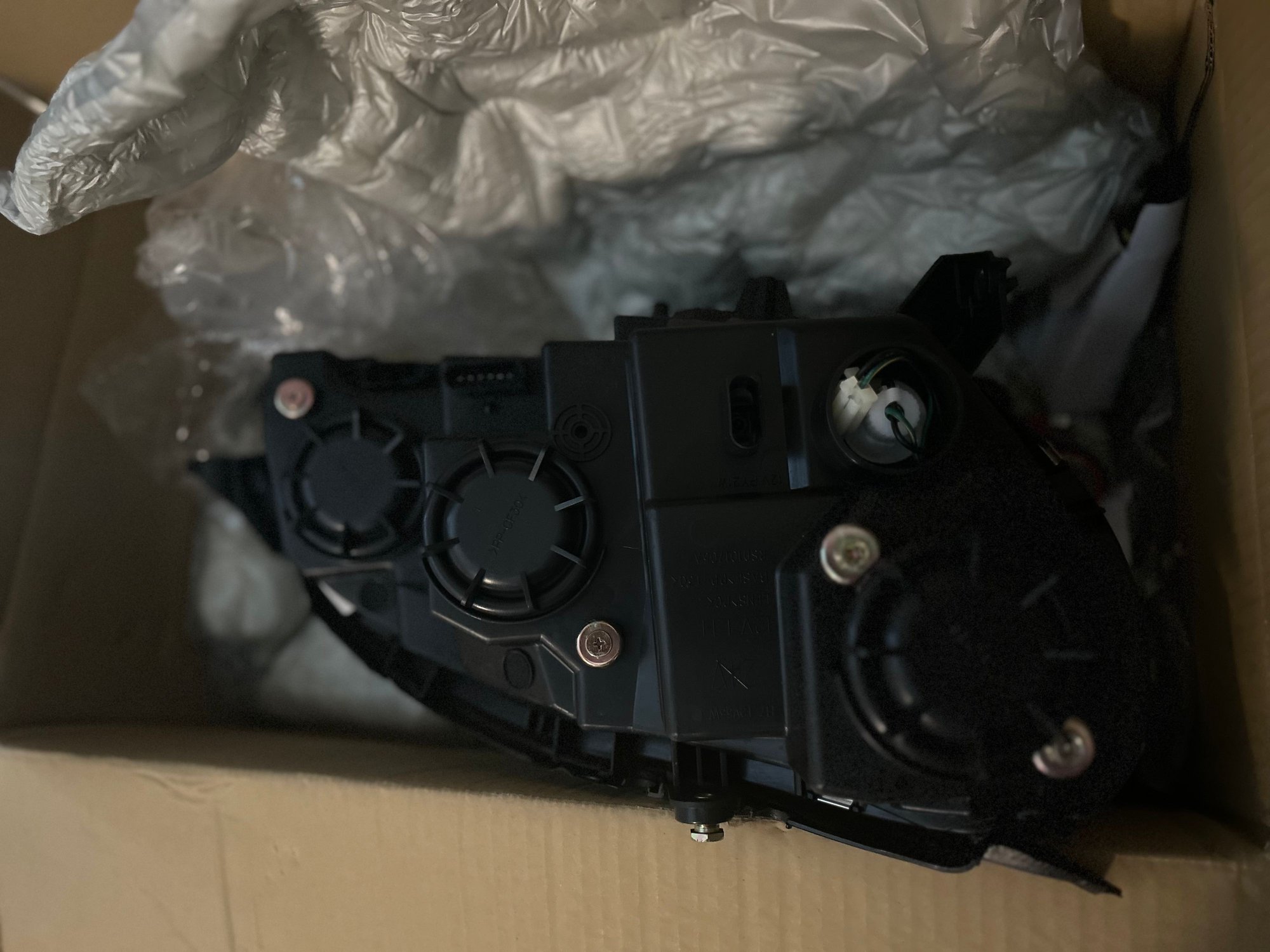 Lights - W220 Halogen Headlight Assemblies - New - 2000 to 2006 Mercedes-Benz S500 - Brandon, MS 39047, United States