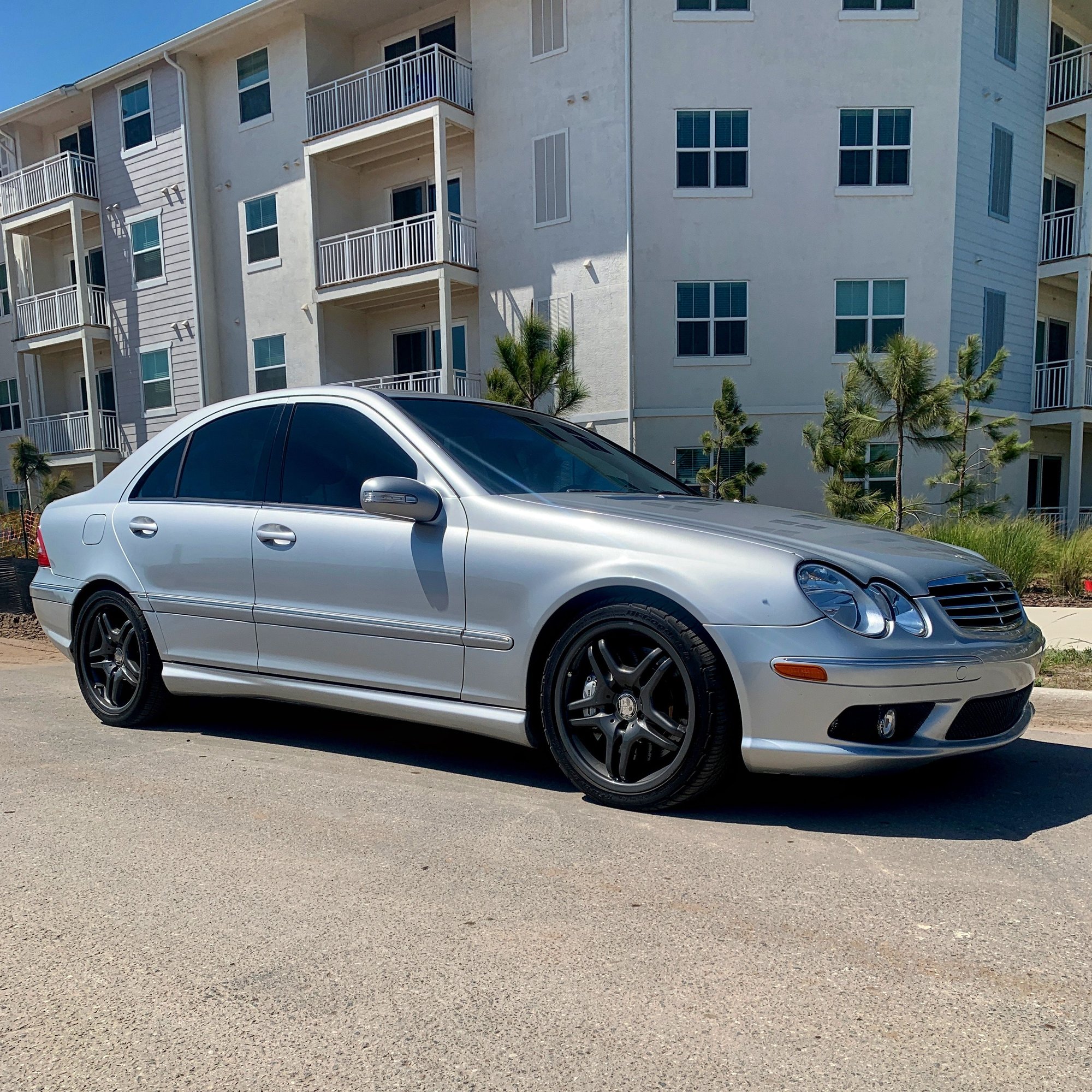 2005 Mercedes-Benz C55 AMG - 2005 C55 - Used - VIN WDBRF76J75F608423 - 128,600 Miles - 8 cyl - 2WD - Automatic - Sedan - Silver - Tampa, FL 33611, United States