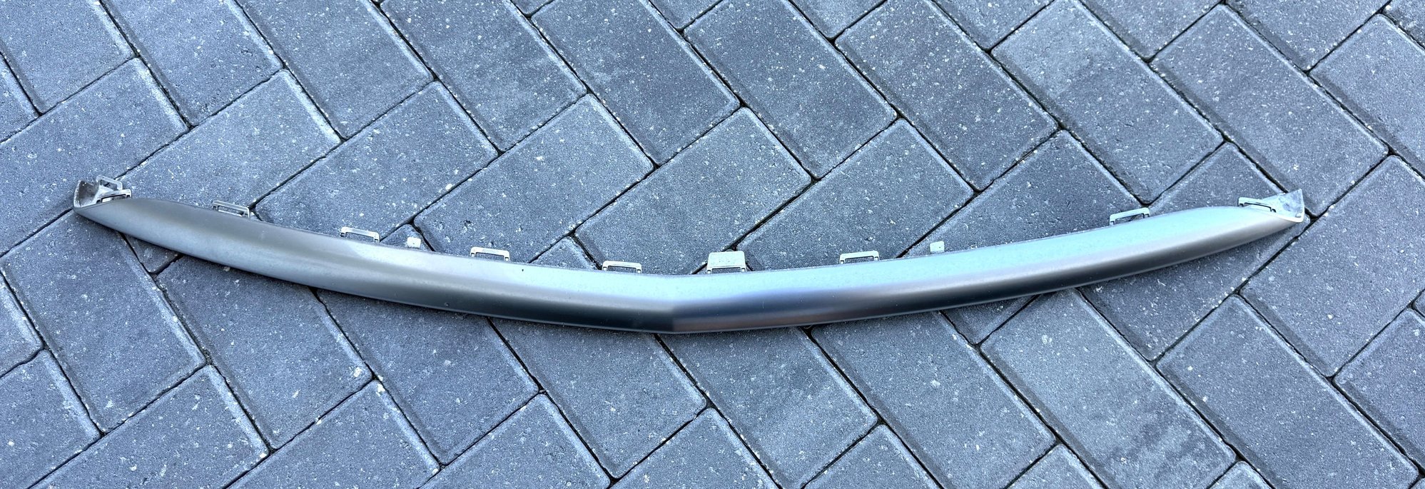 Exterior Body Parts - OEM W213 Lower Front Bumper Chin Trim - Satin Chrome - Used - 0  All Models - Port St Lucie, FL 34953, United States