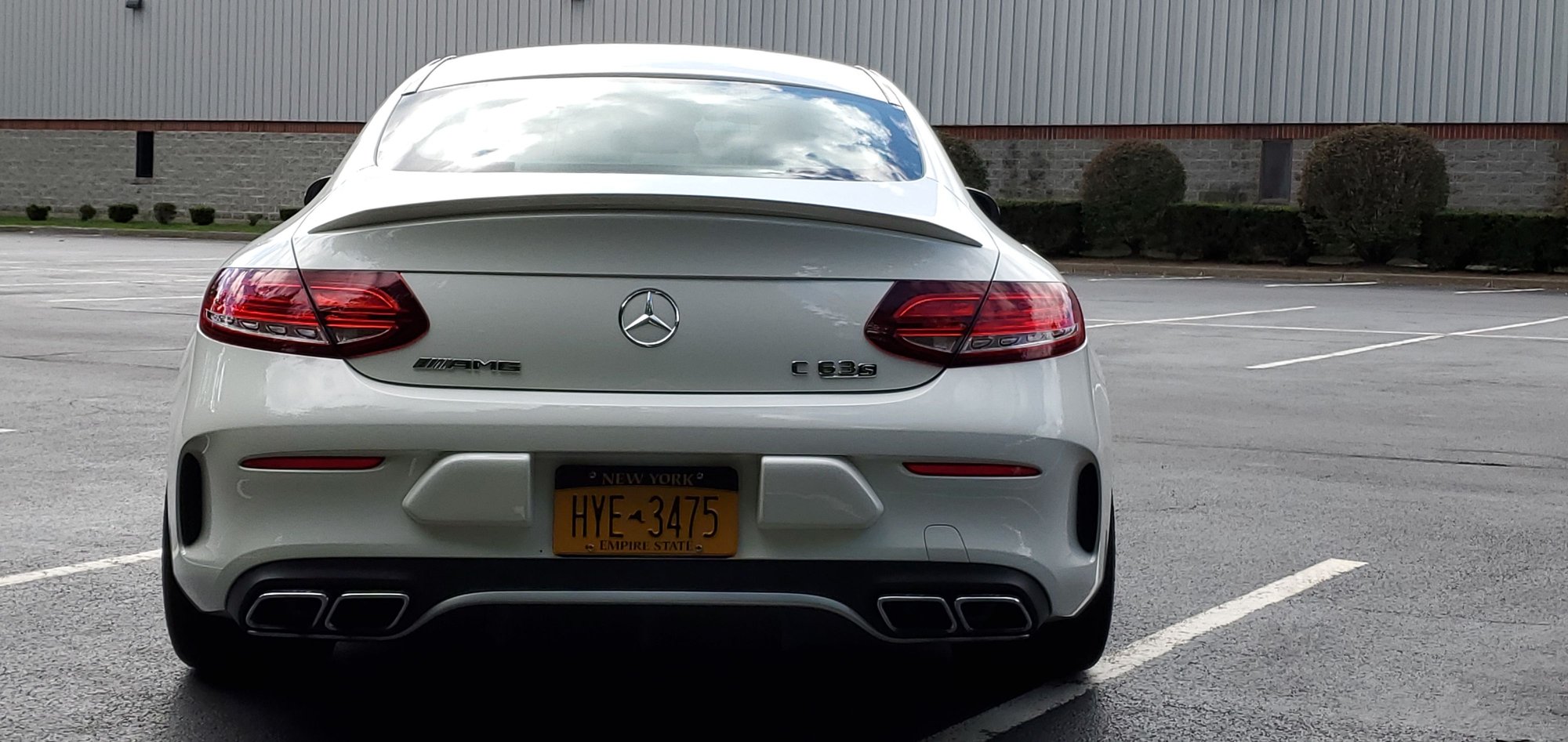 2018 Mercedes-Benz C63 AMG S - 2018 Mercedes-Benz C 63 AMG S Coupe - Used - VIN WddwJ8hbojf732080 - 10,300 Miles - 8 cyl - 2WD - Automatic - Coupe - White - Mechanicville, NY 12118, United States