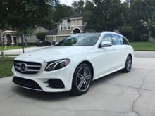 This is the e450. We traded a Bentley Flying Spur in on this and it rides every bit as good as the Bentley.